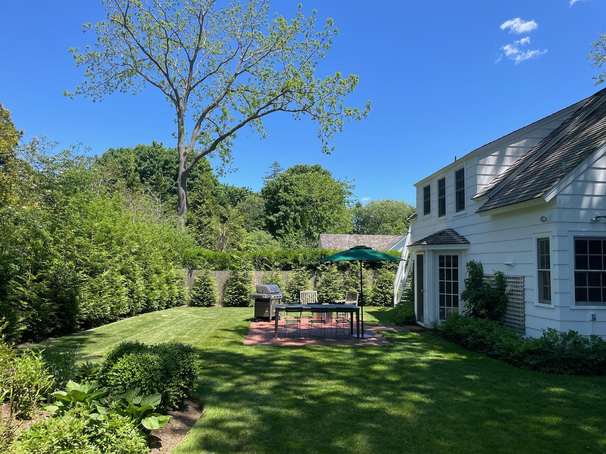 #15 photo, 393 Hill Street, サフォーク郡 Southampton , NY 11968