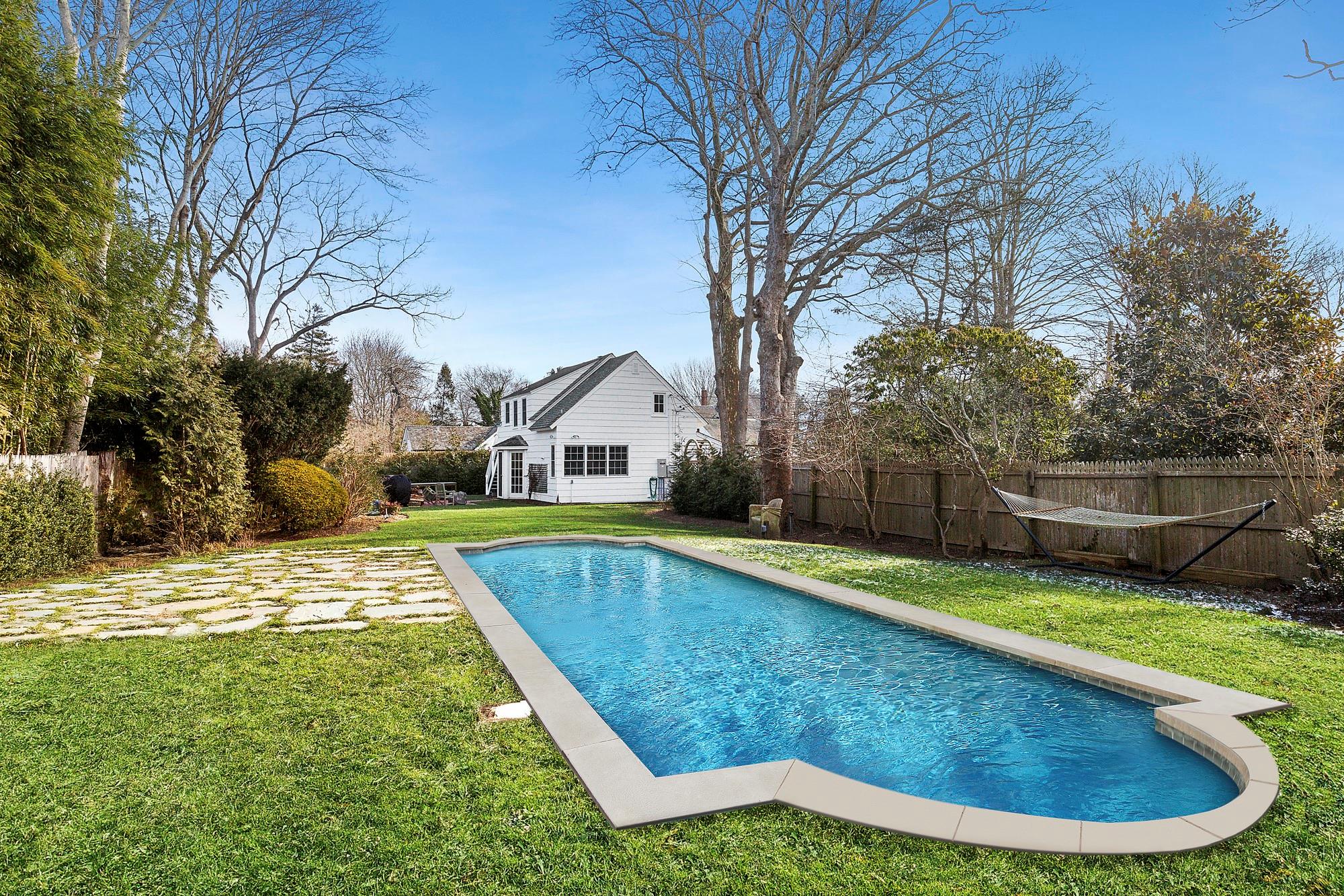 #2 photo, 393 Hill Street, サフォーク郡 Southampton , NY 11968