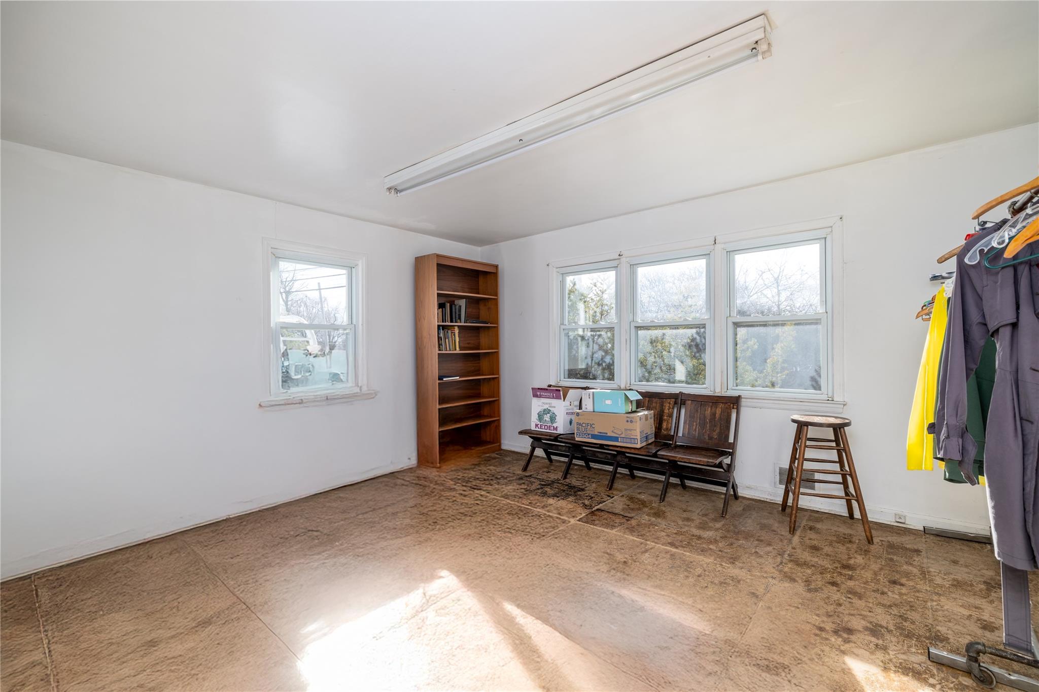 #9 photo, 3309 Skillman Ave,, 롱 아일랜드 Oceanside , NY 11572