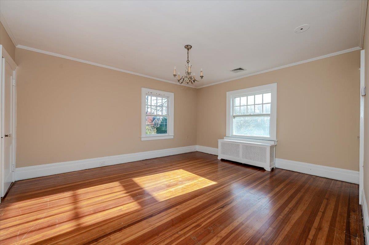 #11 photo, 896 central Avenue, ナッソー郡 Woodmere , NY 11598