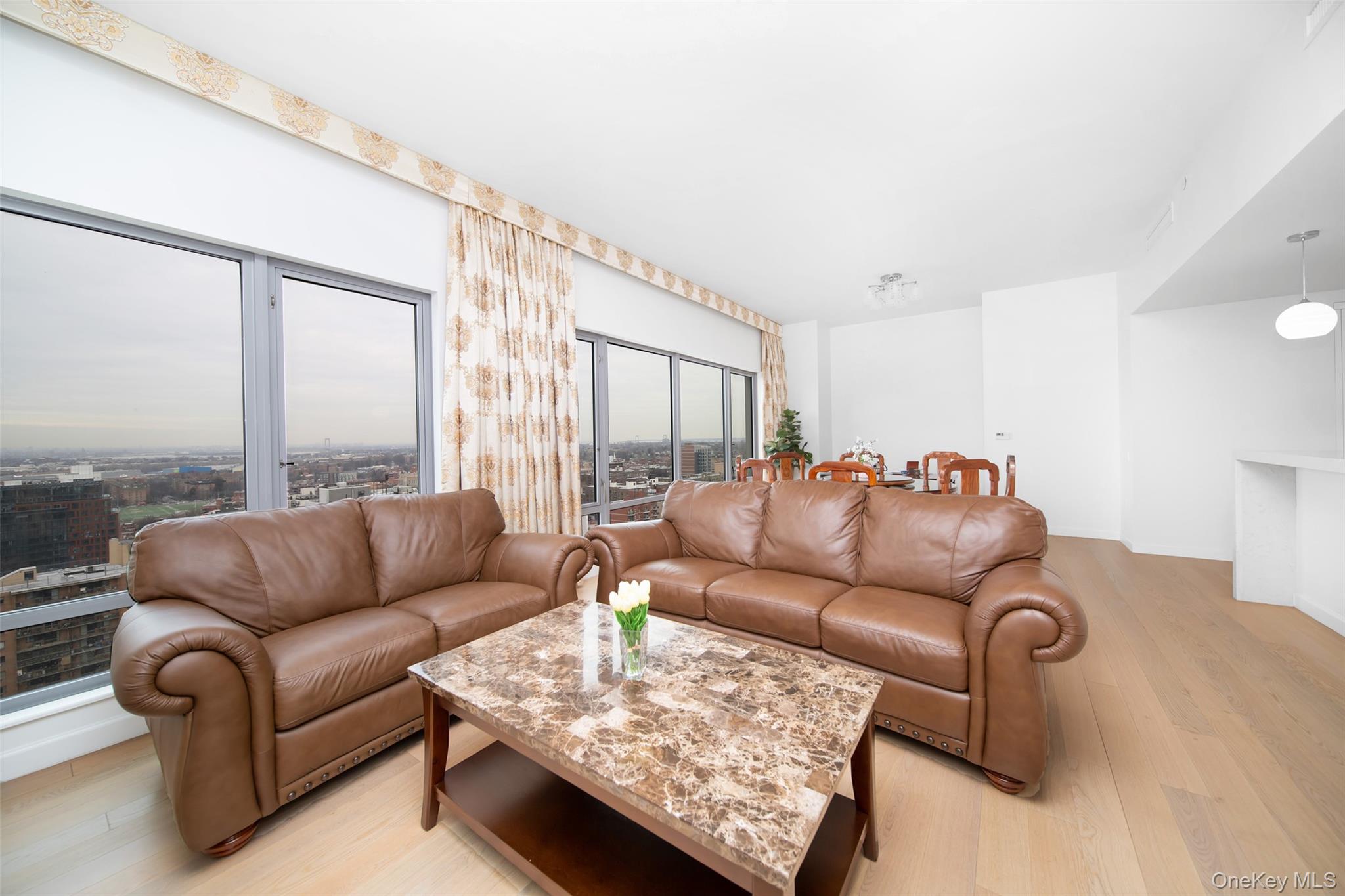 #10 photo, 138-35 39th Avenue, クイーンズ区 Flushing , NY 11354