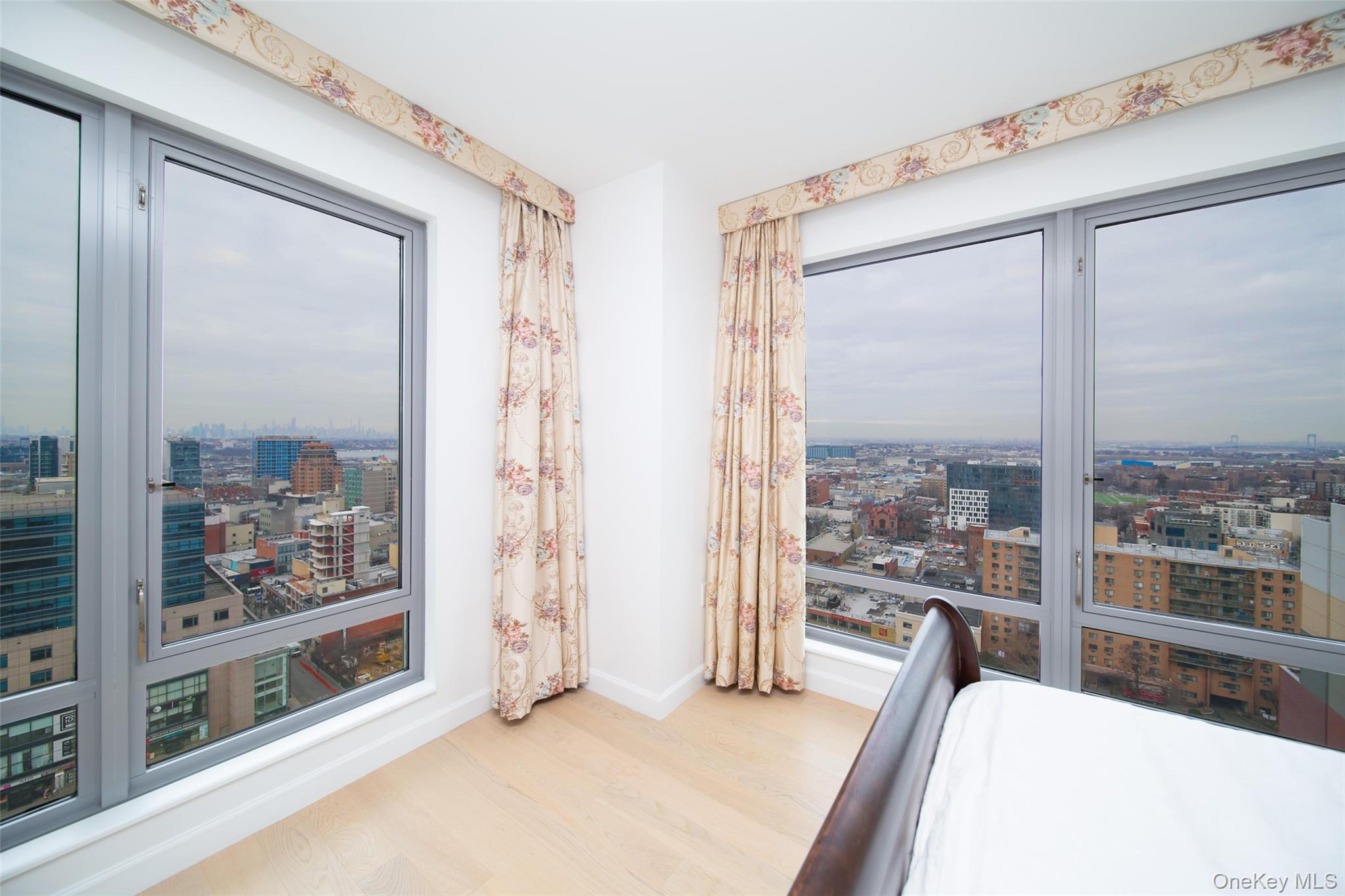 #18 photo, 138-35 39th Avenue, クイーンズ区 Flushing , NY 11354