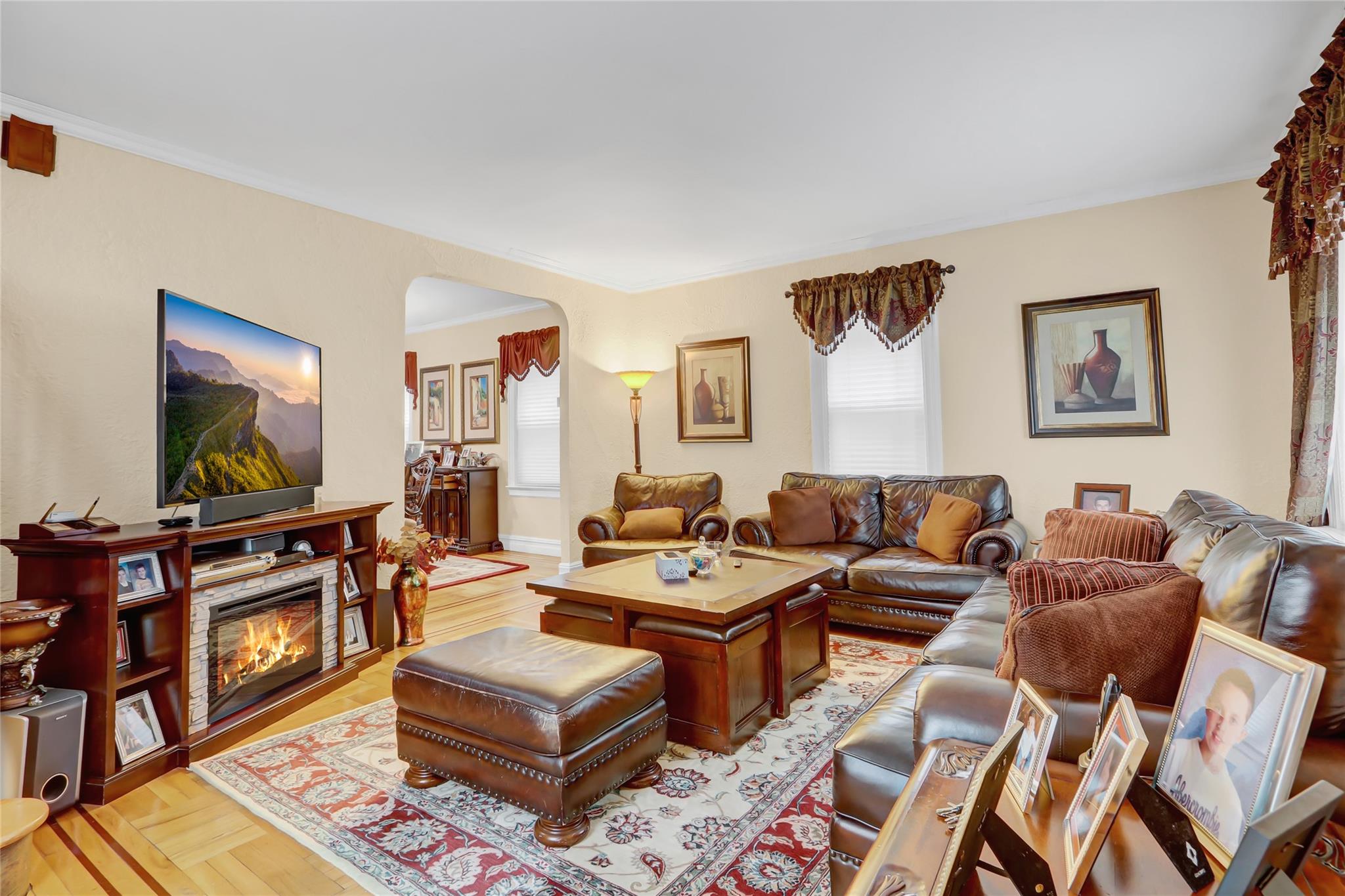 #6 photo, 2445 Yates Avenue, ブロンクス区 Bronx , NY 10469