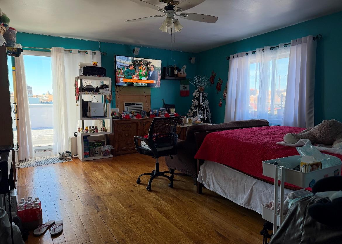 #12 photo, 35-50 92 Street, クイーンズ区 Jackson Heights , NY 11372