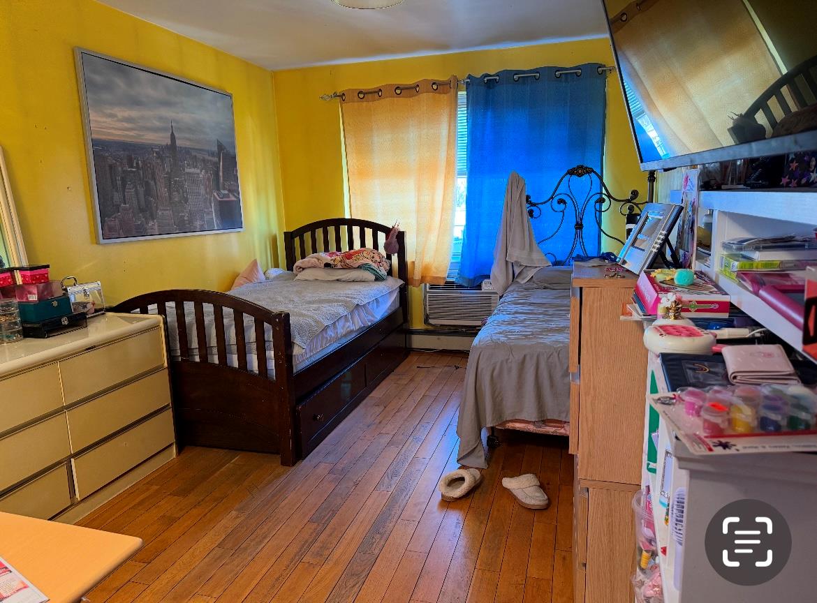 #17 photo, 35-50 92 Street, クイーンズ区 Jackson Heights , NY 11372