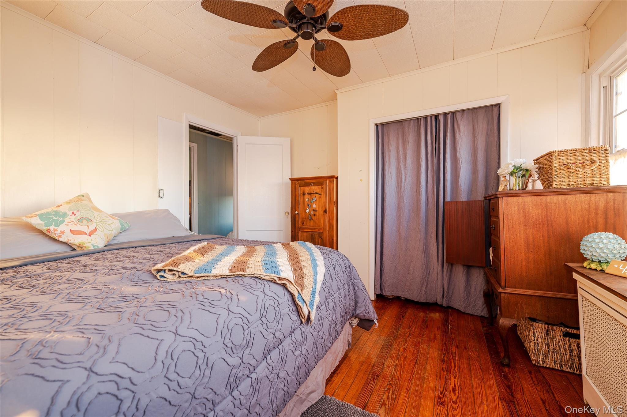 #16 photo, 208 Franklin Boulevard, Long Beach , NY 11561