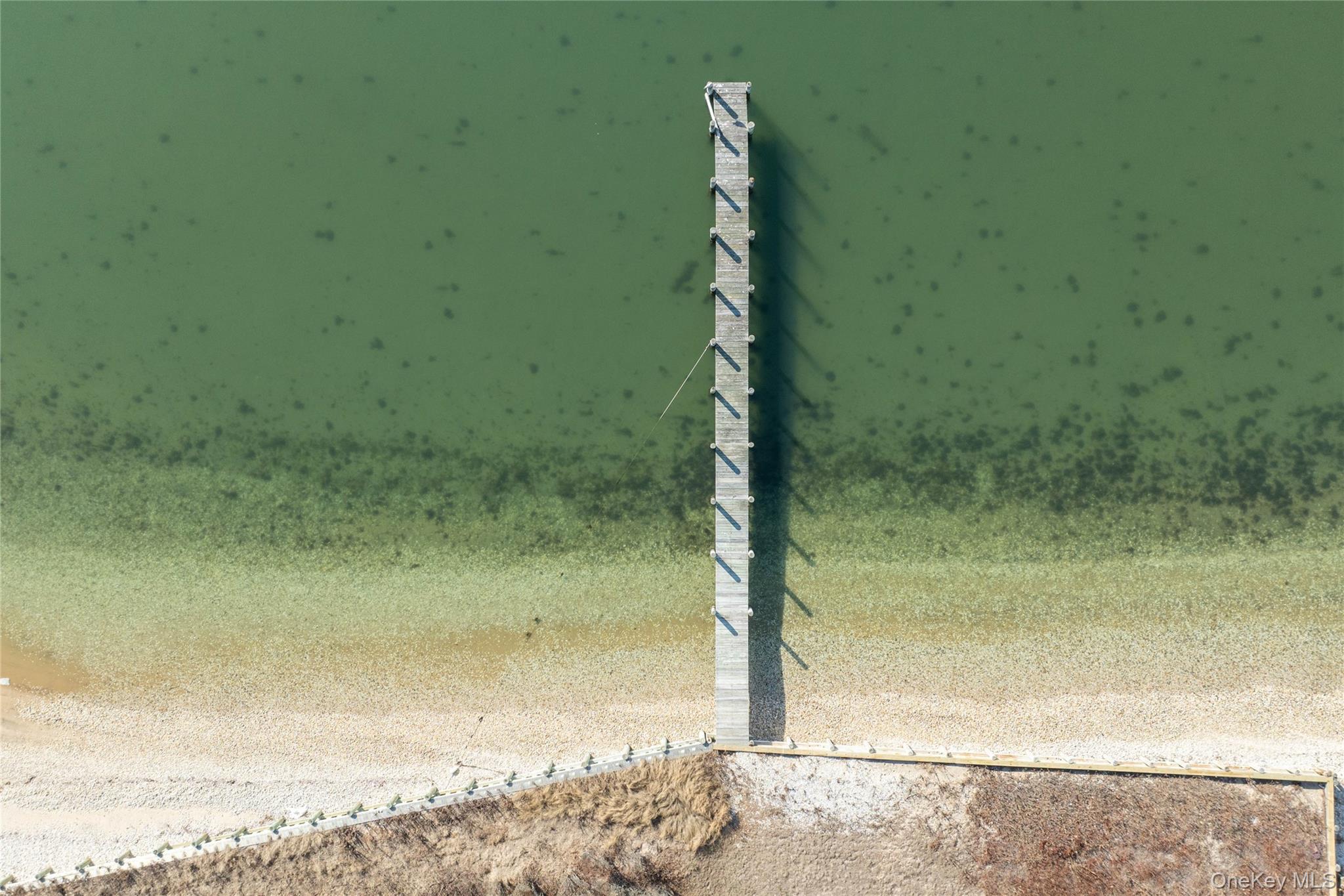 #16 photo, 90 Peconic Avenue, サフォーク郡 Shelter Island , NY 11964