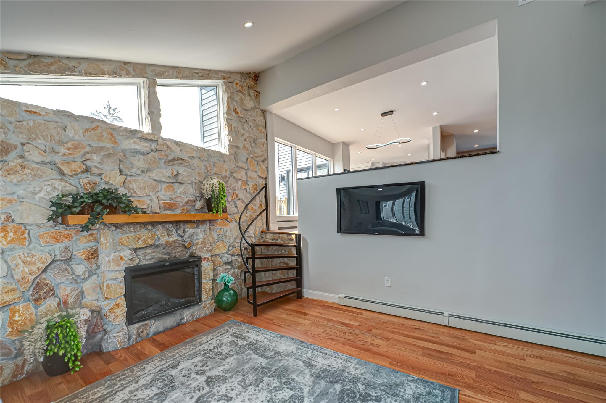 #11 photo, 2726 Clarendon Avenue, Bellmore , NY 11710