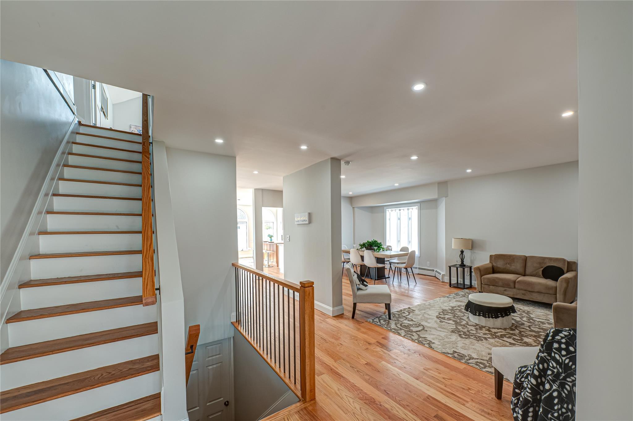 #15 photo, 2726 Clarendon Avenue, Bellmore , NY 11710