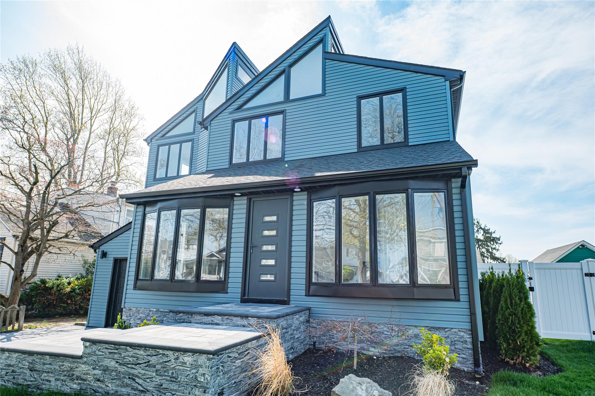 #8 photo, 2726 Clarendon Avenue, Bellmore , NY 11710