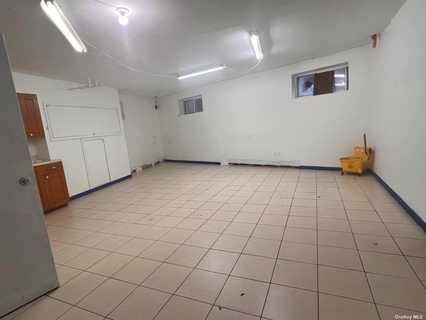 #4 photo, 52-25 Van Loon Street, クイーンズ区 Elmhurst , NY 11373