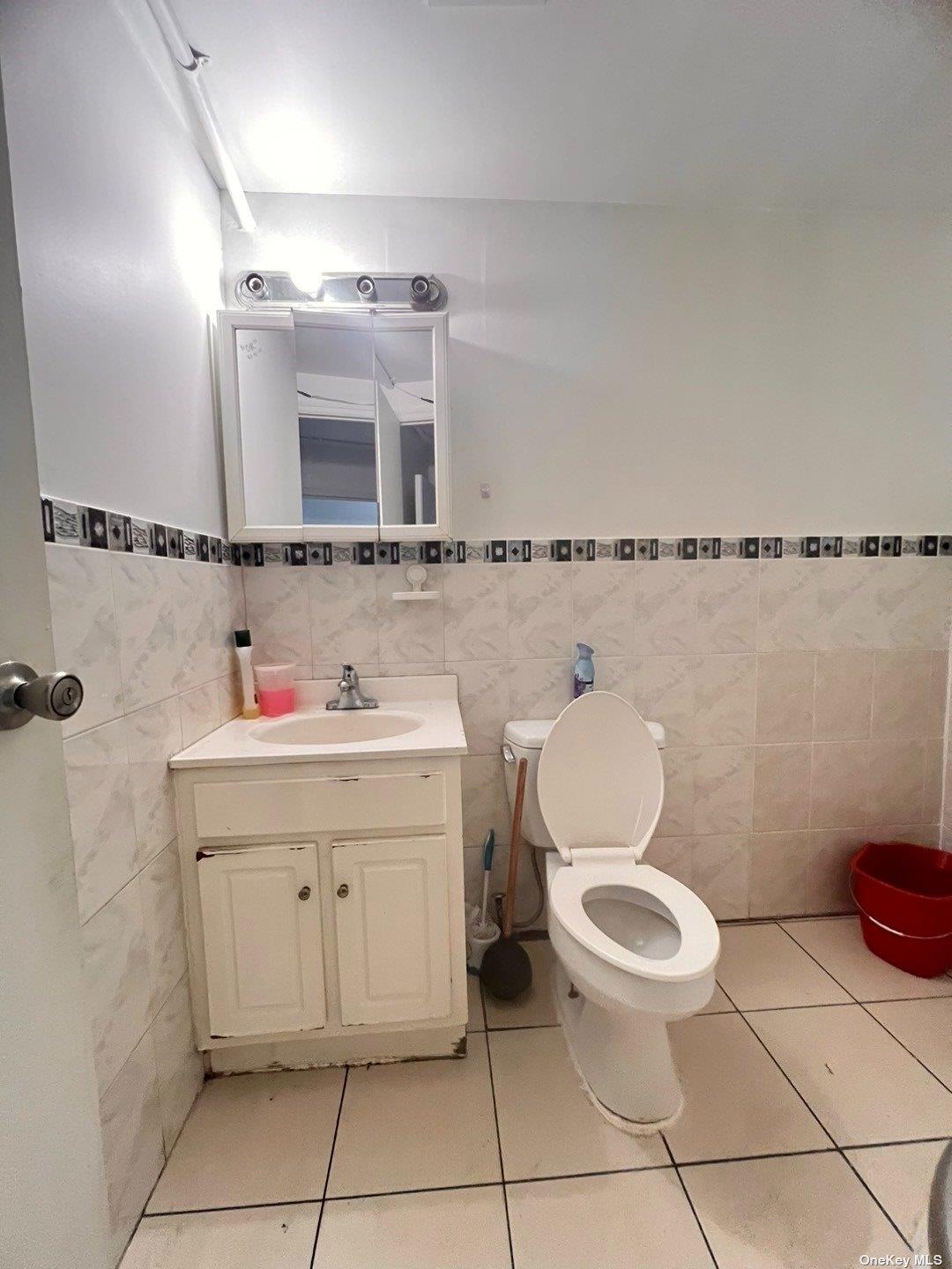 #5 photo, 52-25 Van Loon Street, クイーンズ区 Elmhurst , NY 11373