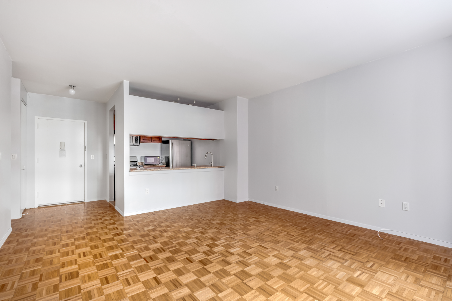 #4 photo, 350 ALBANY Street, マンハッタン Battery Park City , NY 10280