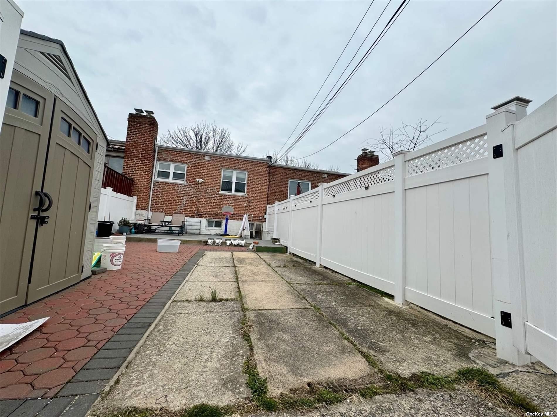 #16 photo, 64-28 75th Street, Middle Village , NY 11379