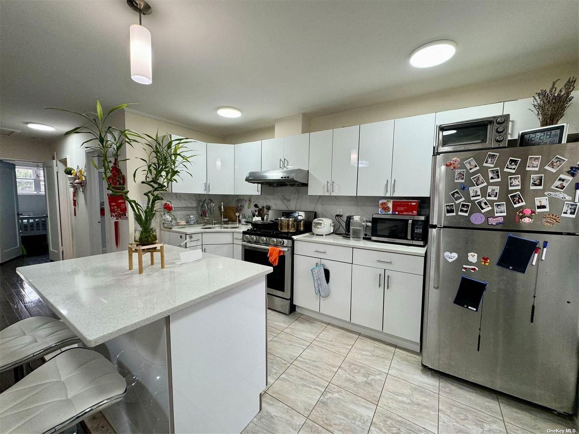 #2 photo, 64-28 75th Street, Middle Village , NY 11379