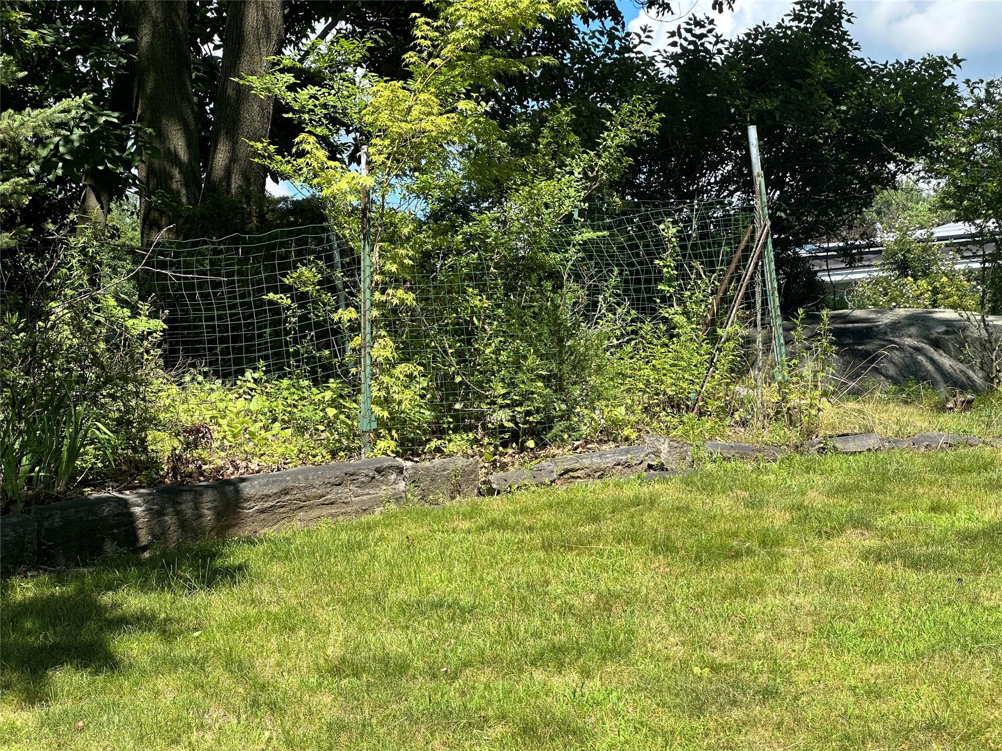 #13 photo, 1 Heritage Hill Road, Irvington , NY 10533