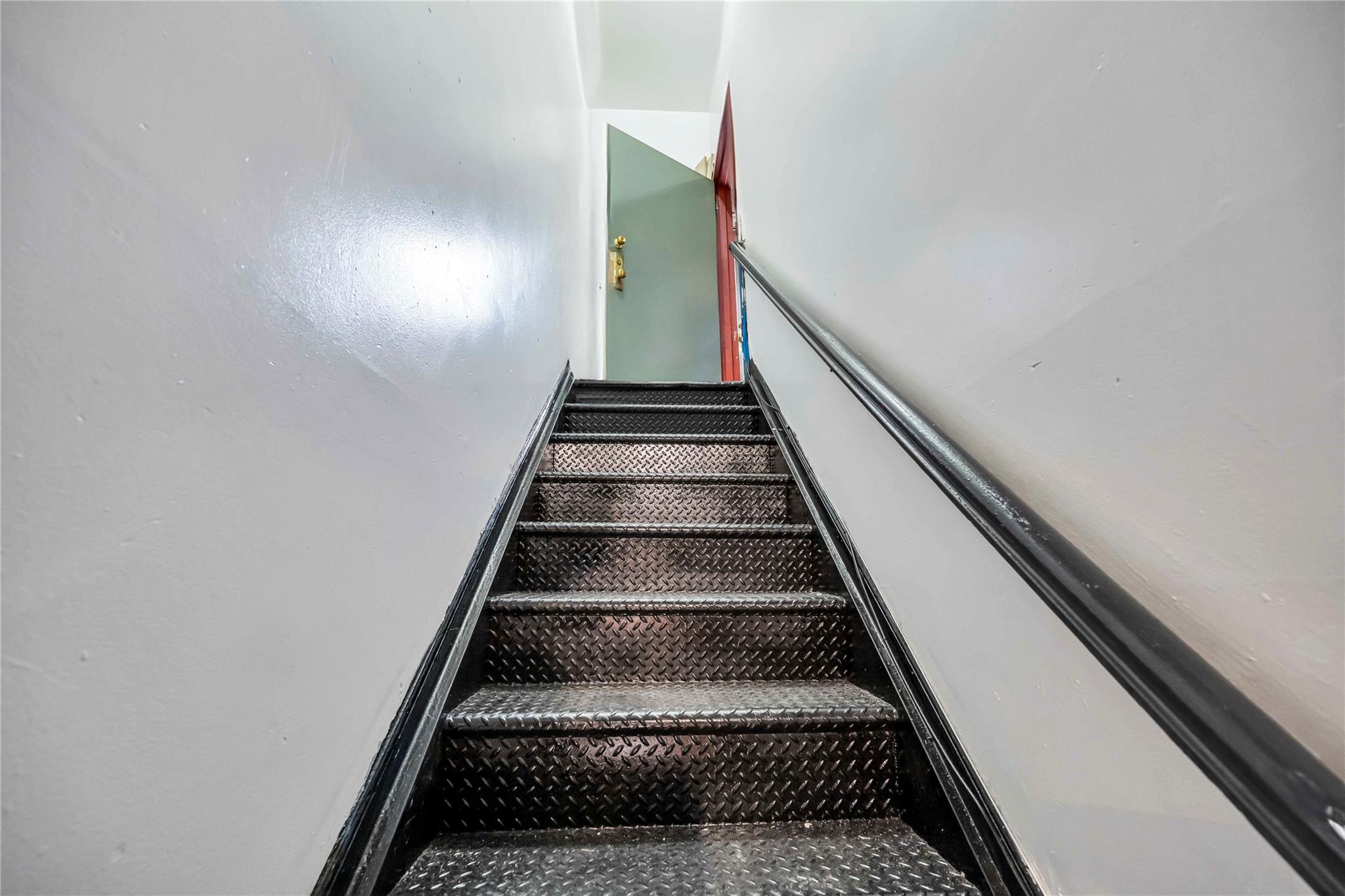 #11 photo, 55-14 98th, クイーンズ区 Corona , NY 11368