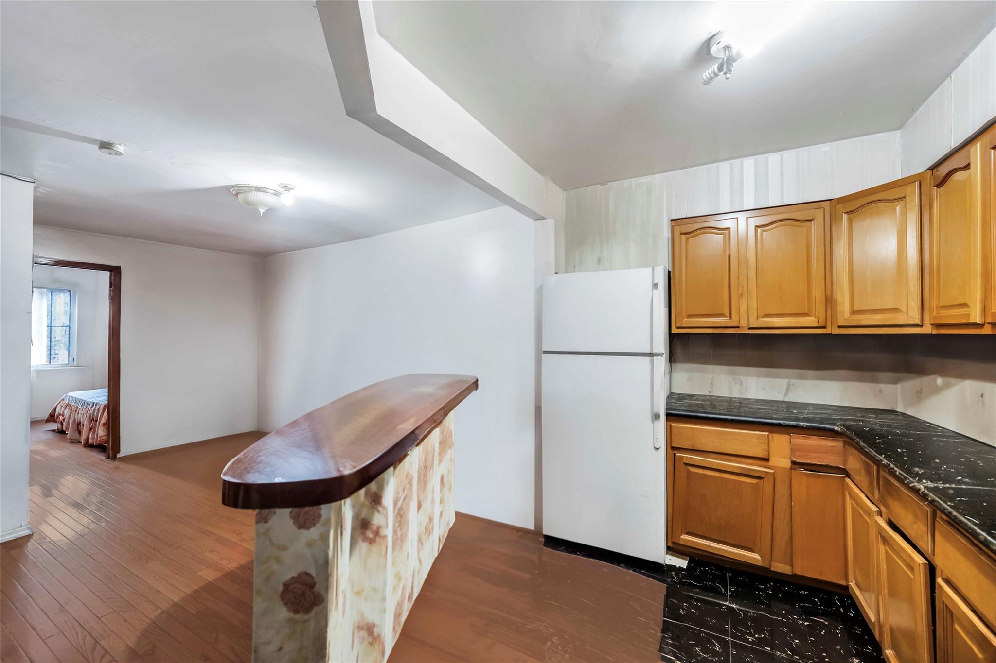 #18 photo, 55-14 98th, クイーンズ区 Corona , NY 11368