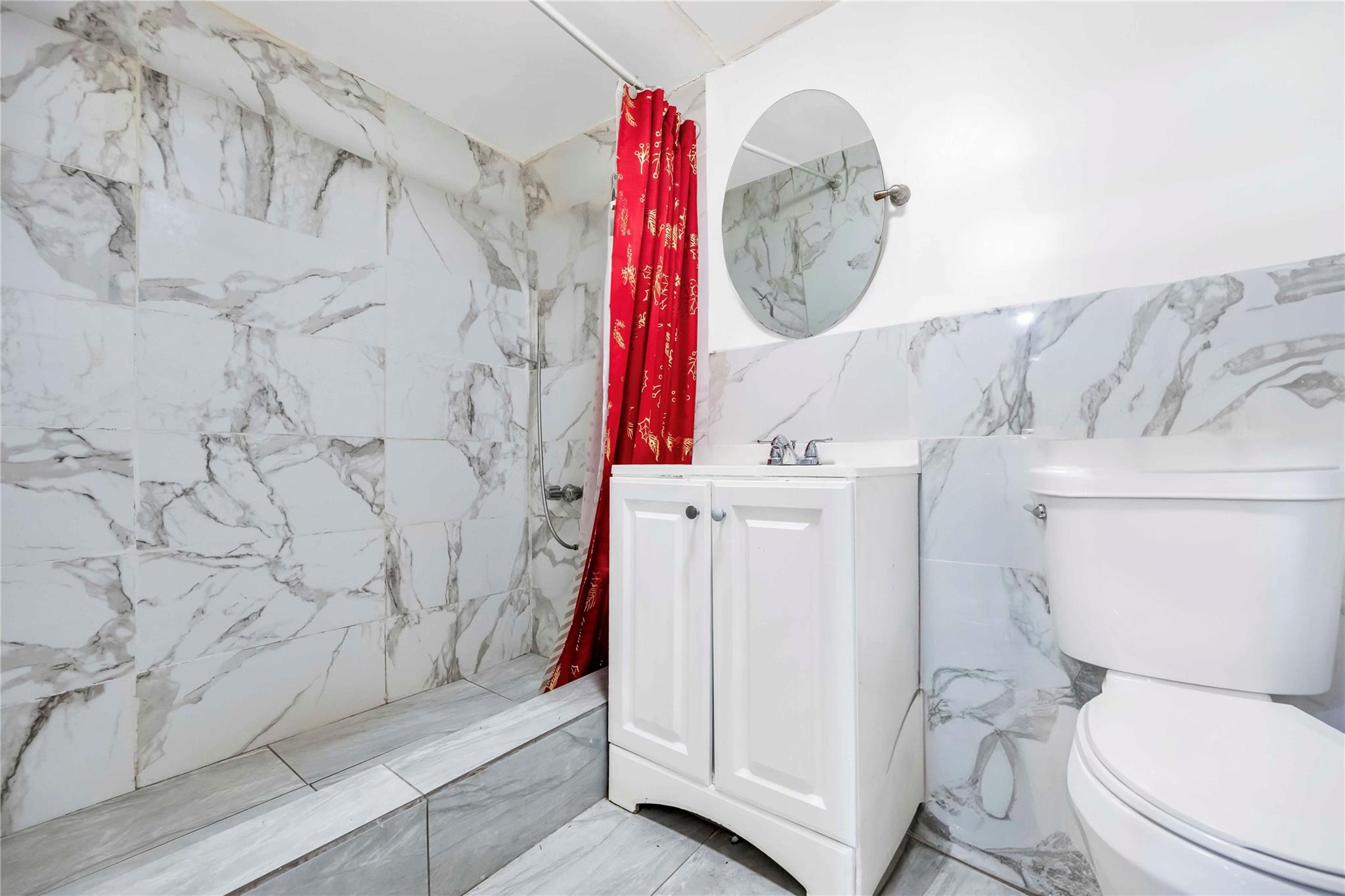 #4 photo, 55-14 98th, クイーンズ区 Corona , NY 11368