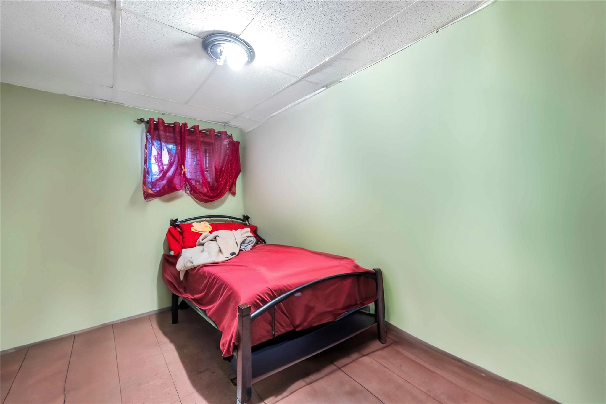 #5 photo, 55-14 98th, クイーンズ区 Corona , NY 11368