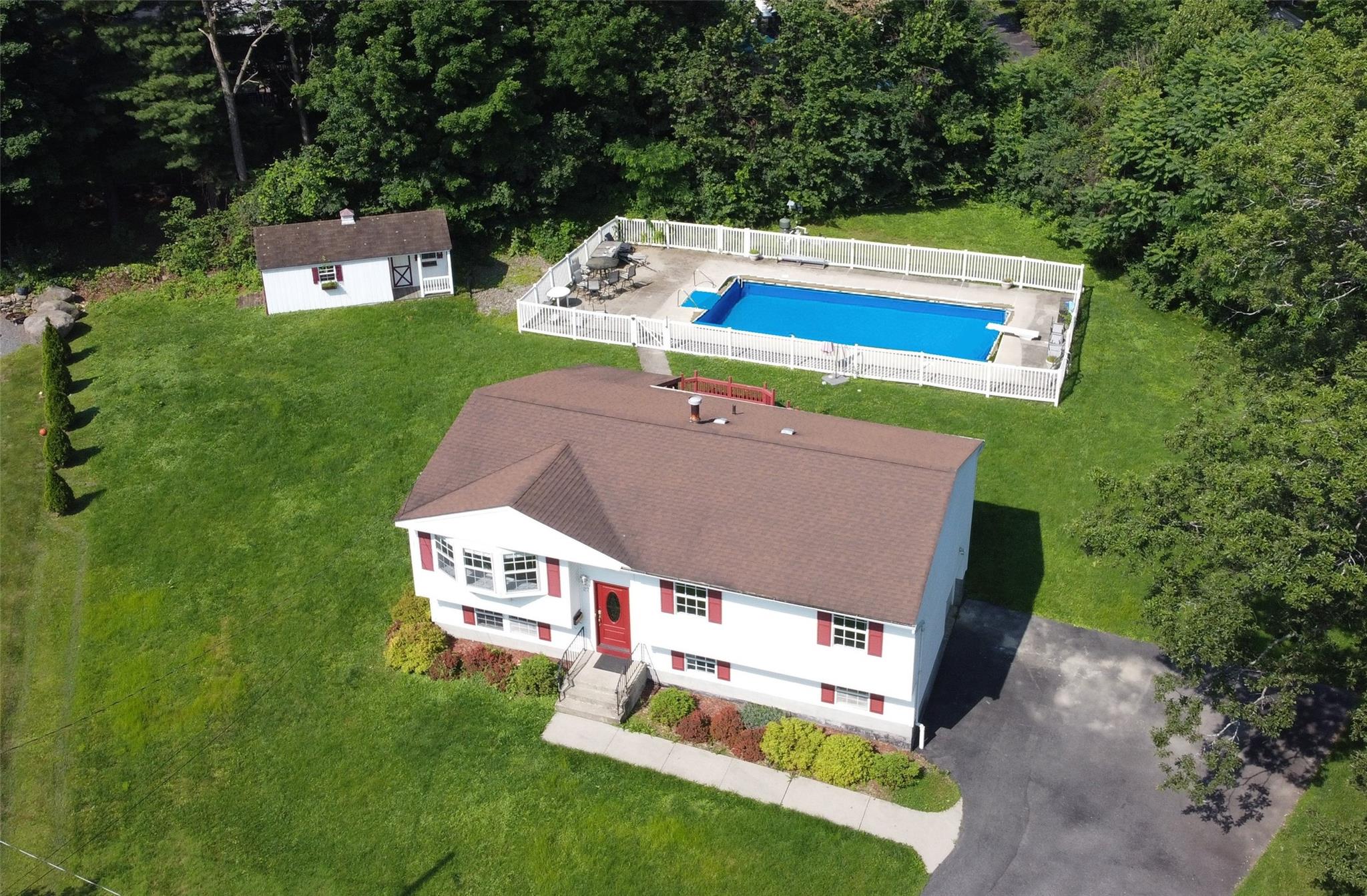 #2 photo, 27 Rose Hill Park, Cornwall , NY 12518