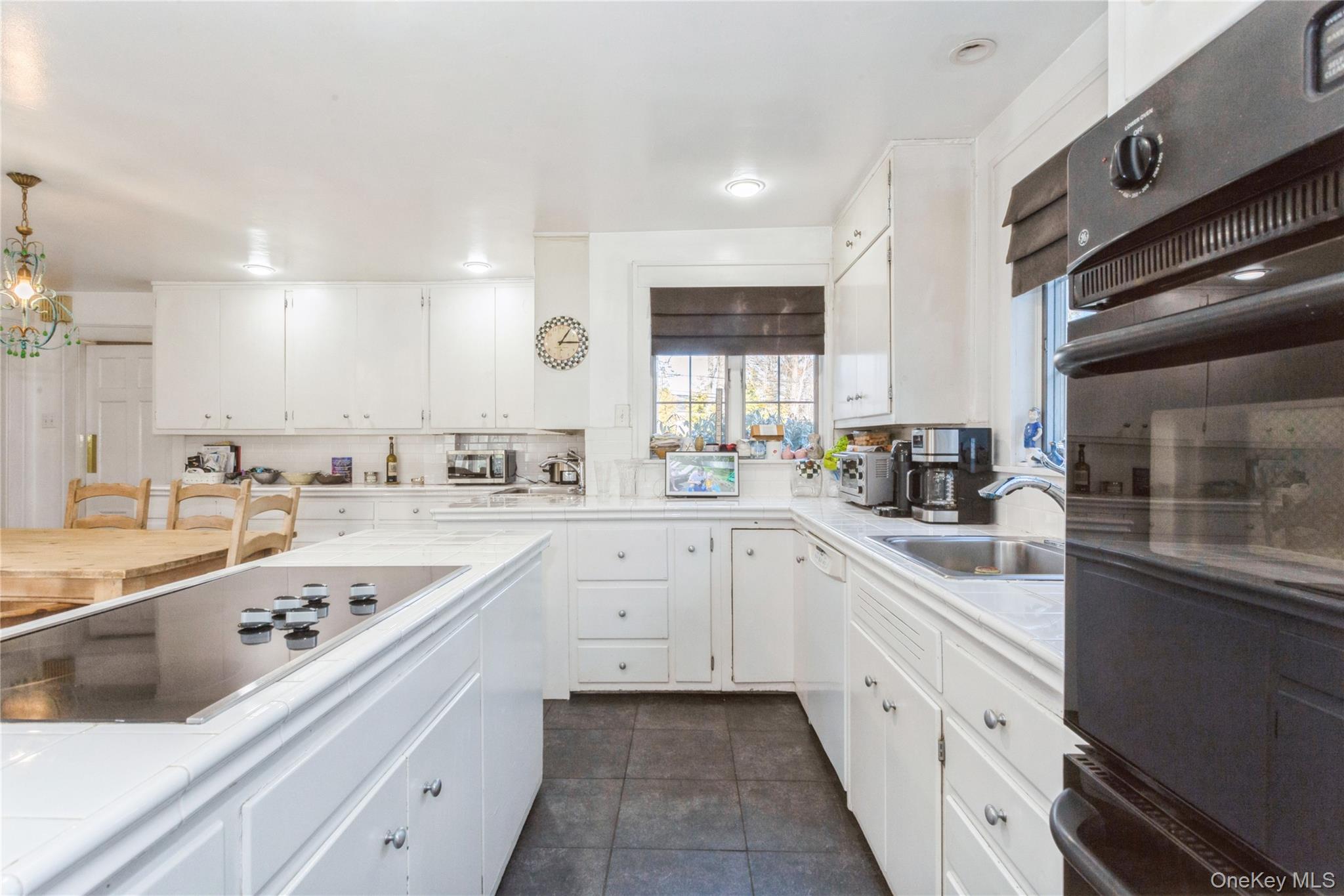 #9 photo, 180 Longwood Crossing, ナッソー郡 Lawrence , NY 11559