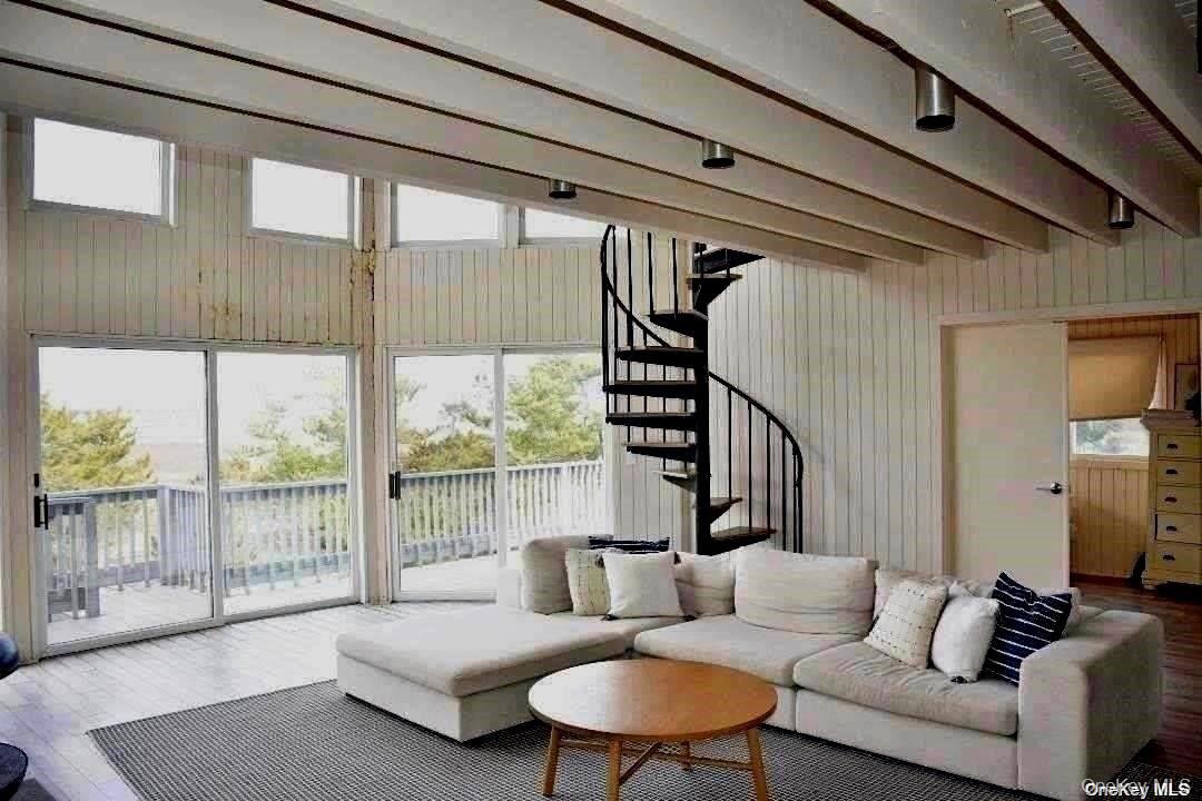 #5 photo, 23 Dune Road, East Quogue , NY 11942