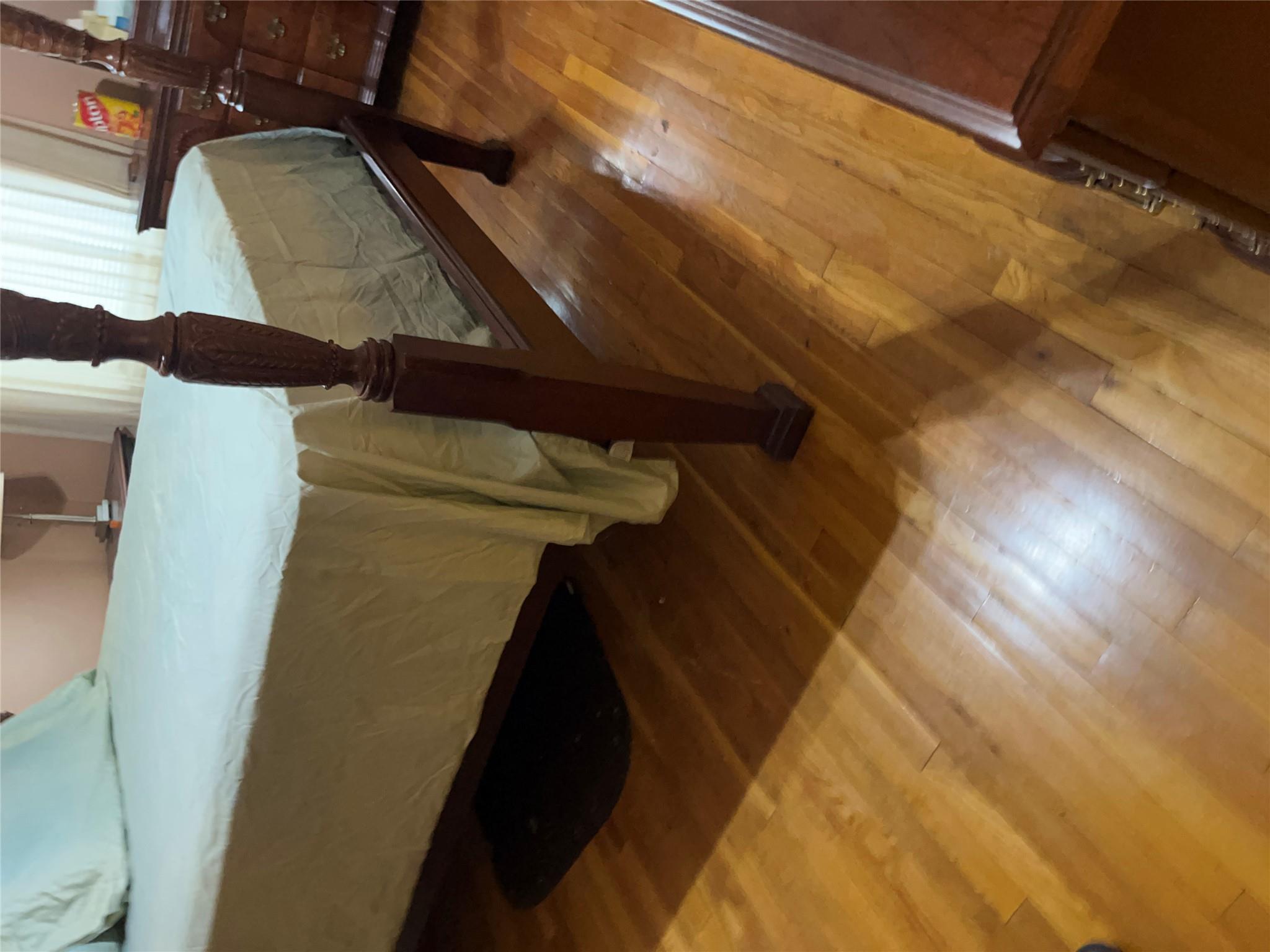 #12 photo, 33-24 Junction Blvd, クイーンズ区 Jackson Heights , NY 11372