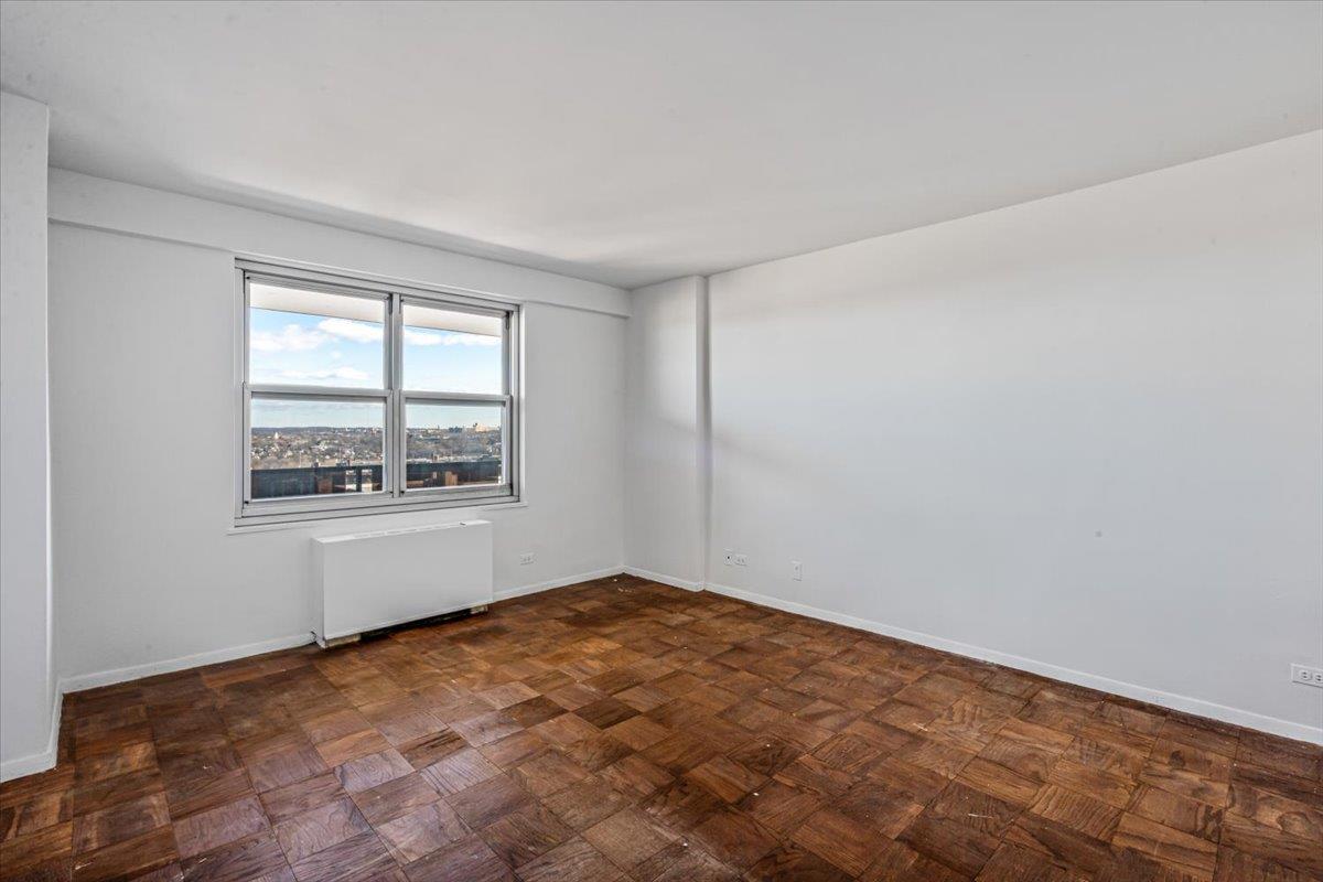 #12 photo, 110-11 Queens Boulevard, Forest Hills , NY 11375