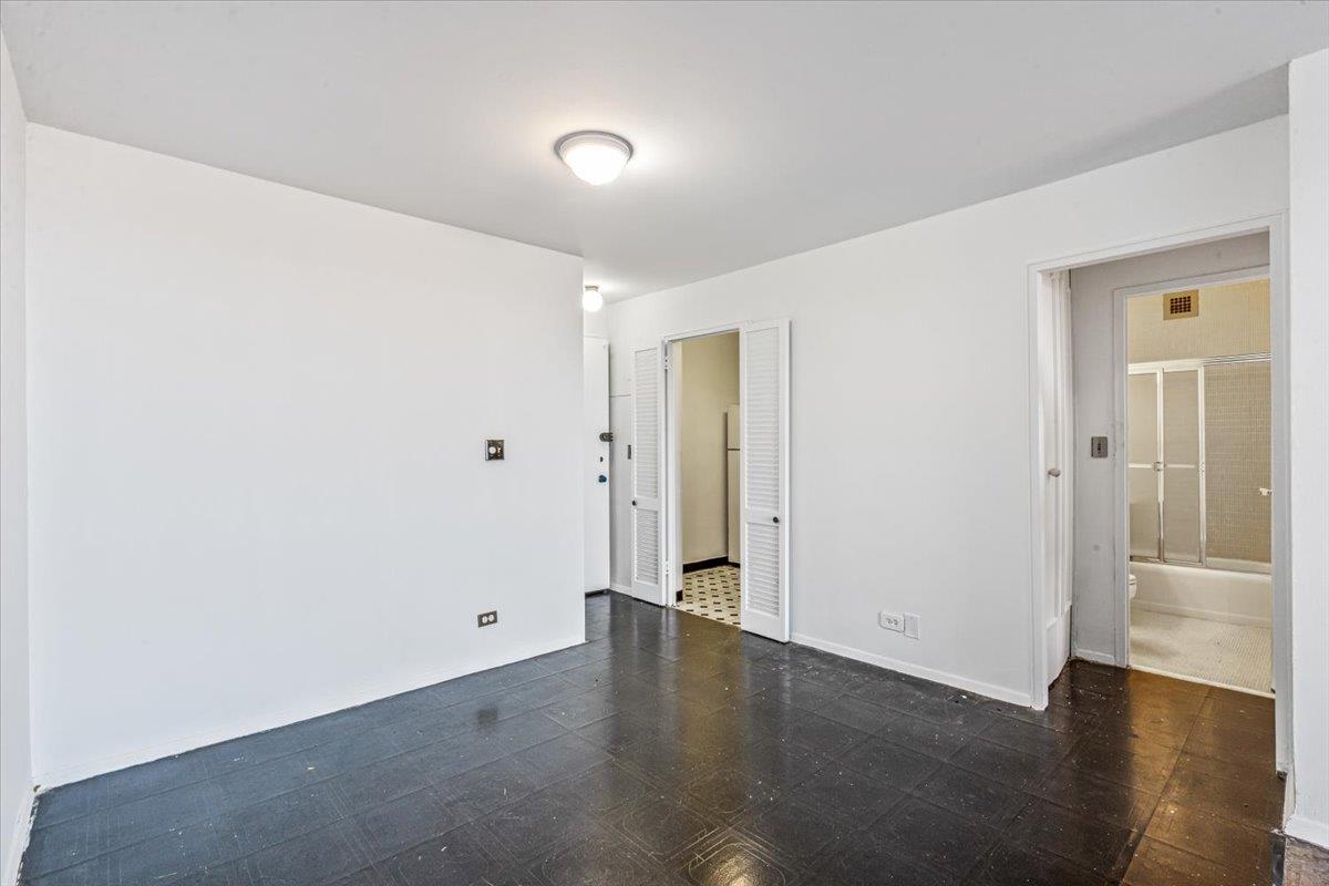 #6 photo, 110-11 Queens Boulevard, Forest Hills , NY 11375