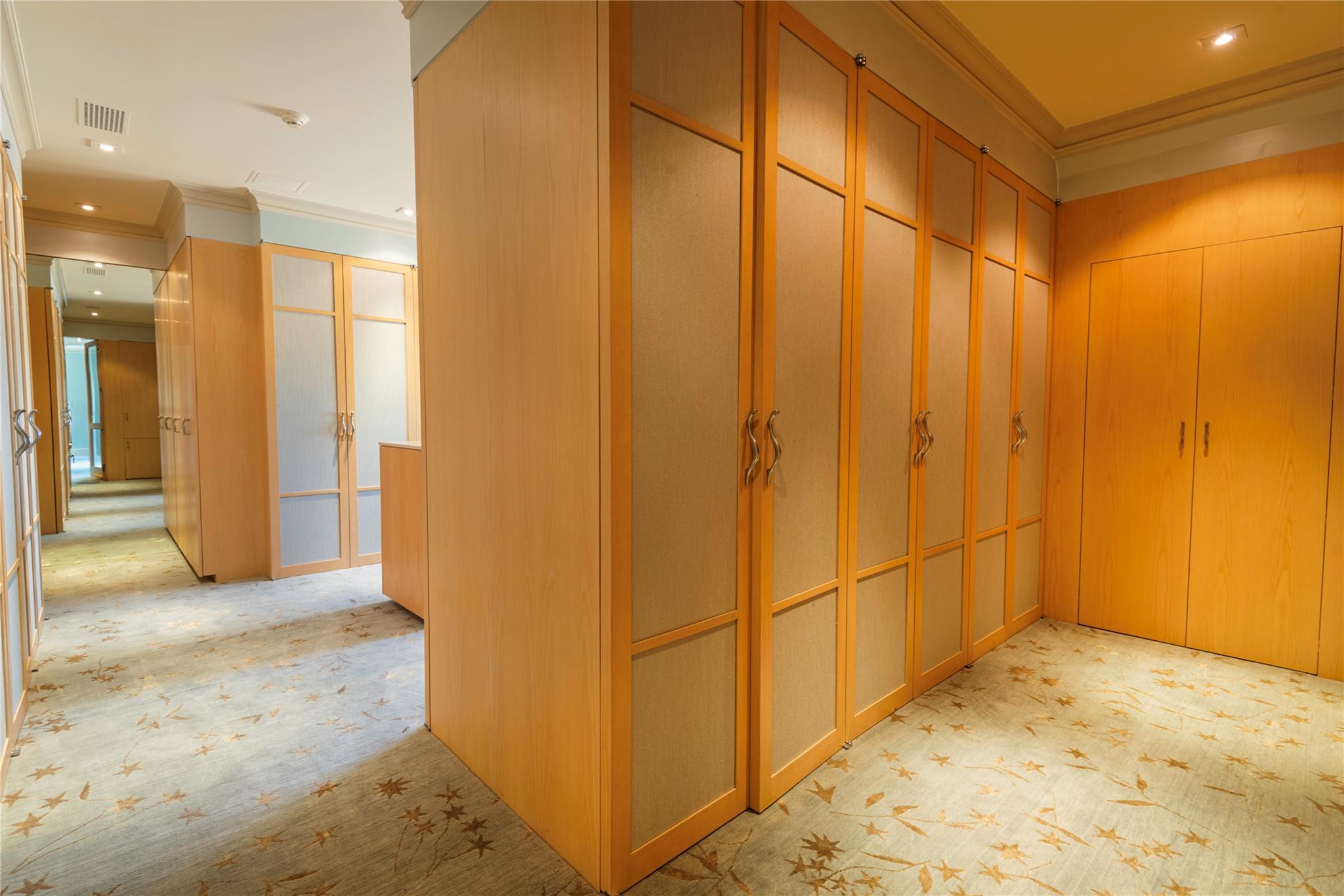 #11 photo, 12 Cowdray Park Drive, Armonk , NY 10504