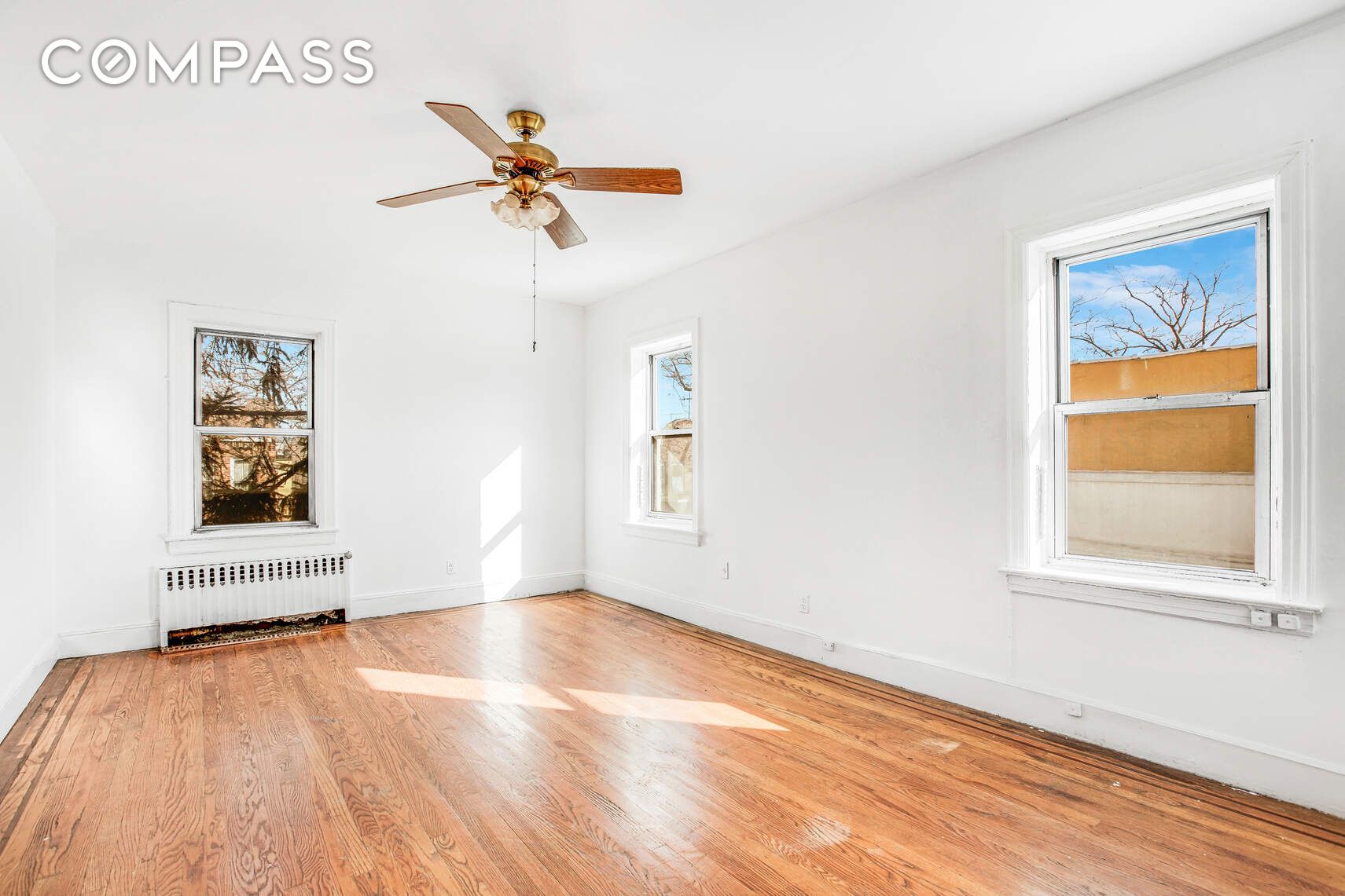 #10 photo, 8301 4th Avenue, ブルックリン区 Bay Ridge , NY 11209