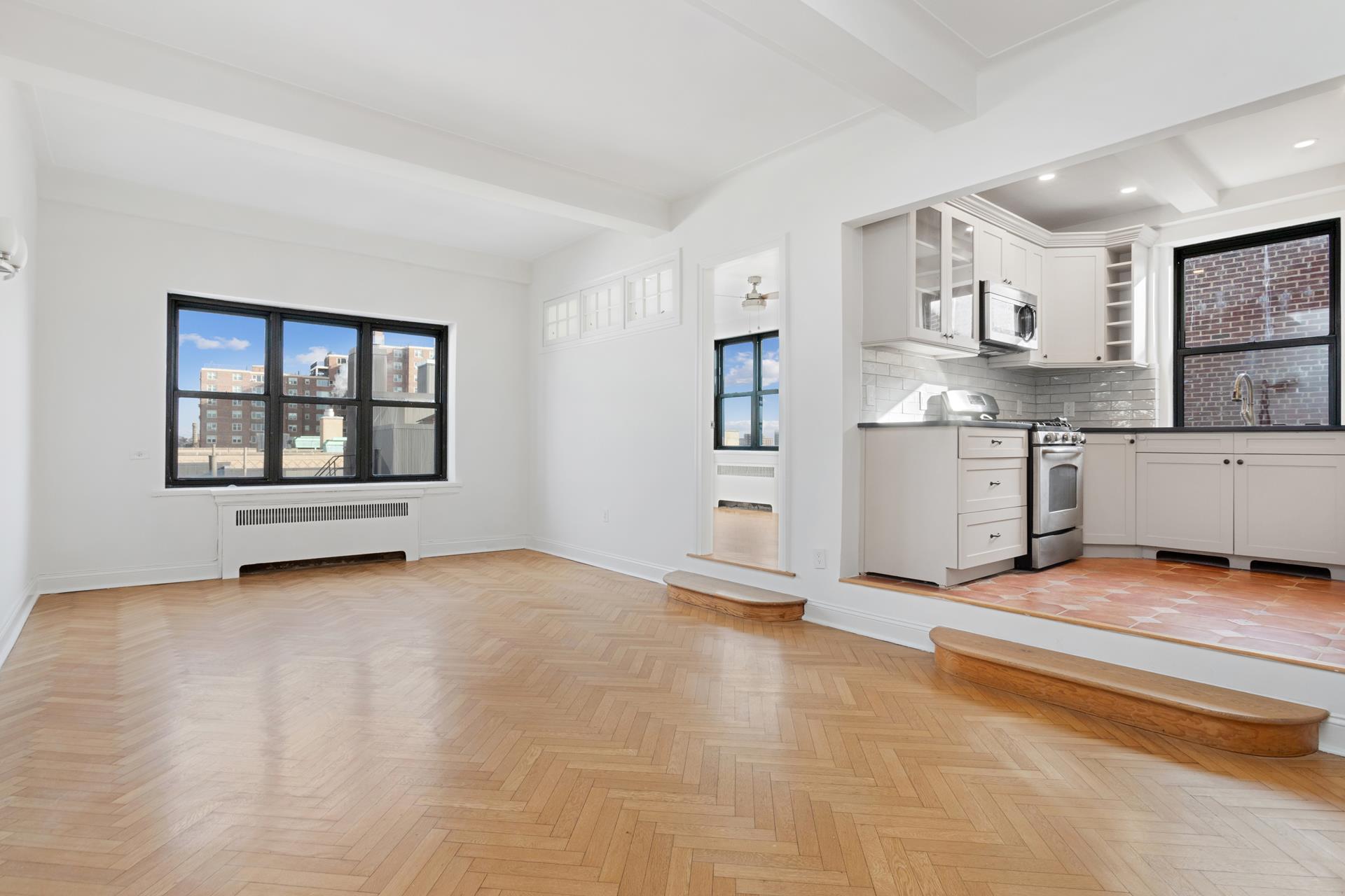 #1 photo, 255 CABRINI Boulevard, Hudson Heights , NY 10040