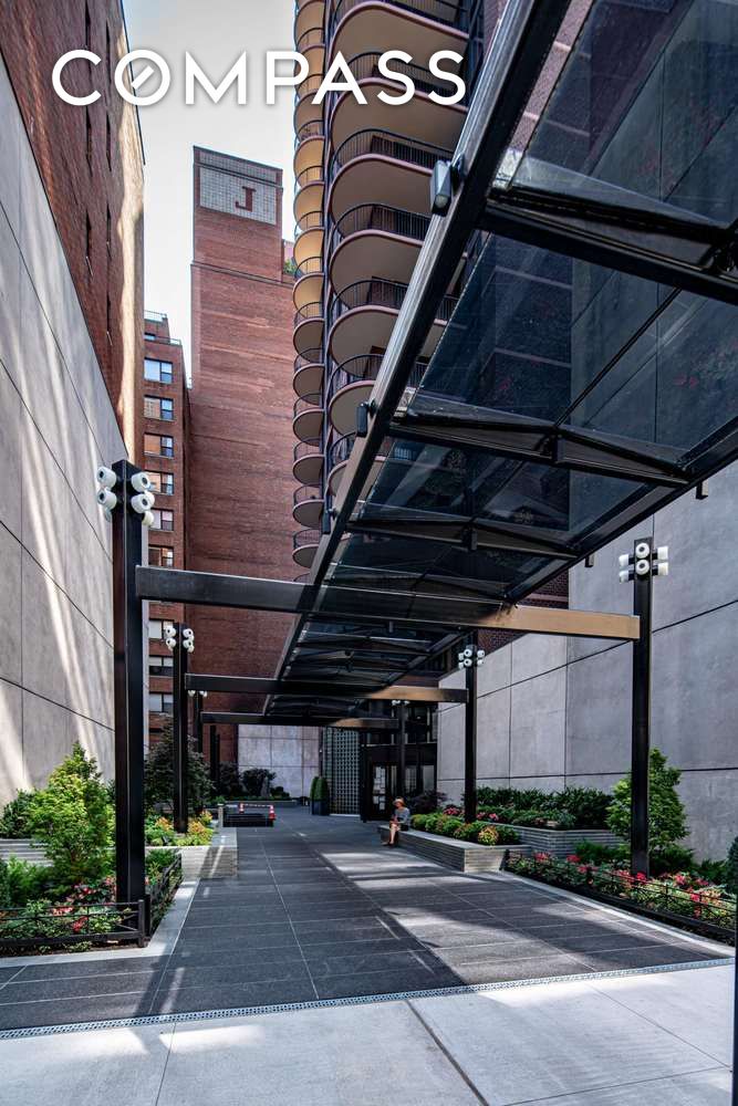 #16 photo, 304 E 65th Street, マンハッタン Lenox Hill , NY 10065