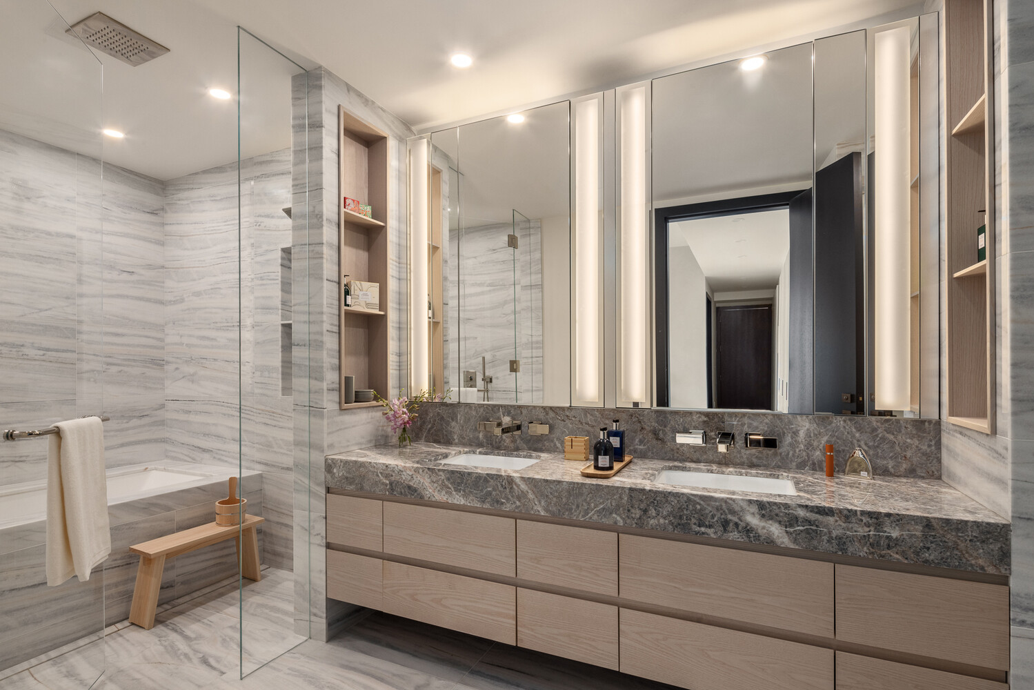 #5 photo, 125 GREENWICH Street, マンハッタン Financial District , NY 10006