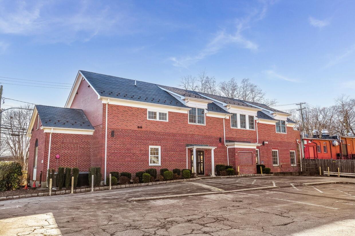 #5 photo, 70 Gedney Way, White Plains , NY 10605