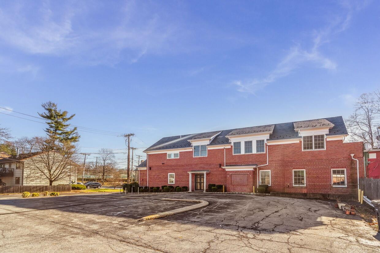 #7 photo, 70 Gedney Way, White Plains , NY 10605