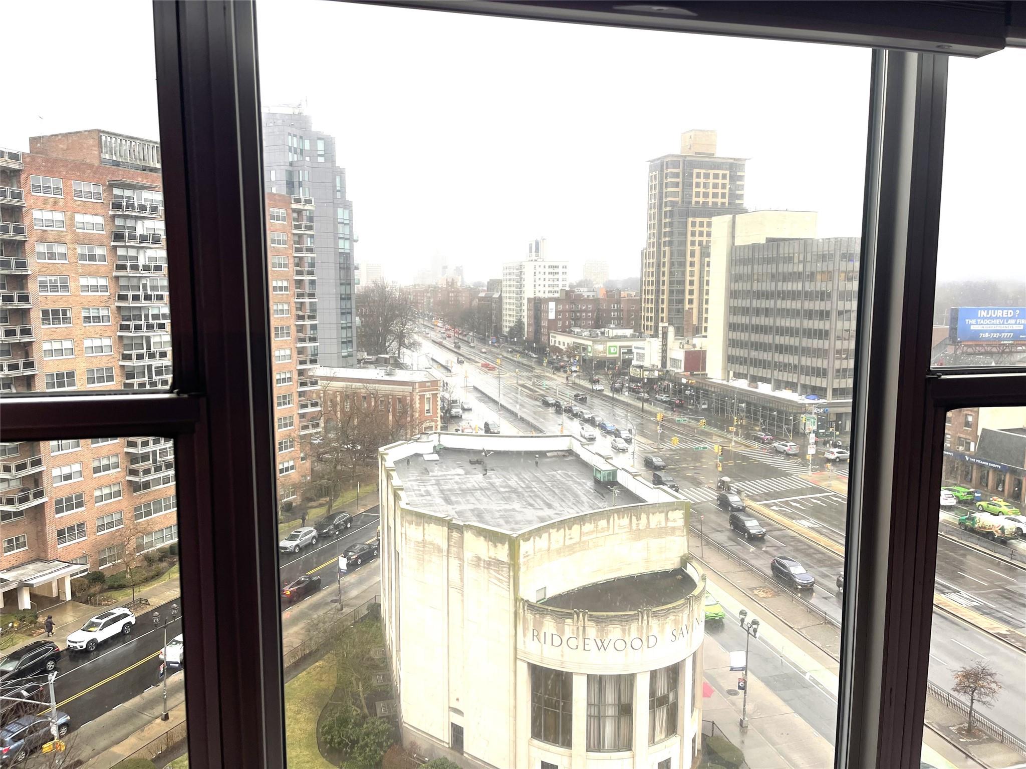 #2 photo, 70-20 108 Street, Куинс ‖ Forest Hills , NY 11375