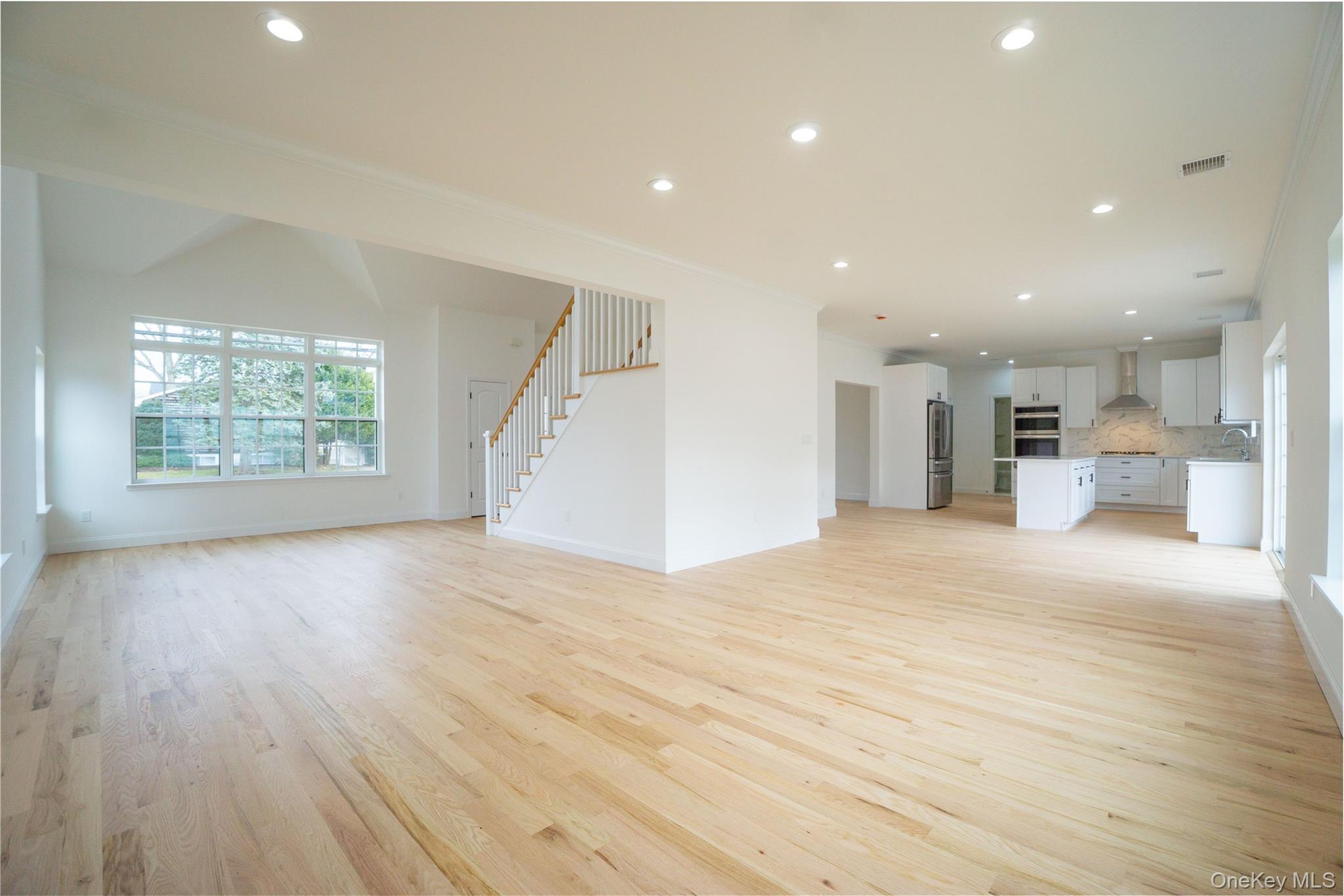 #13 photo, 157 Gull Dip Road, サフォーク郡 Ridge , NY 11961