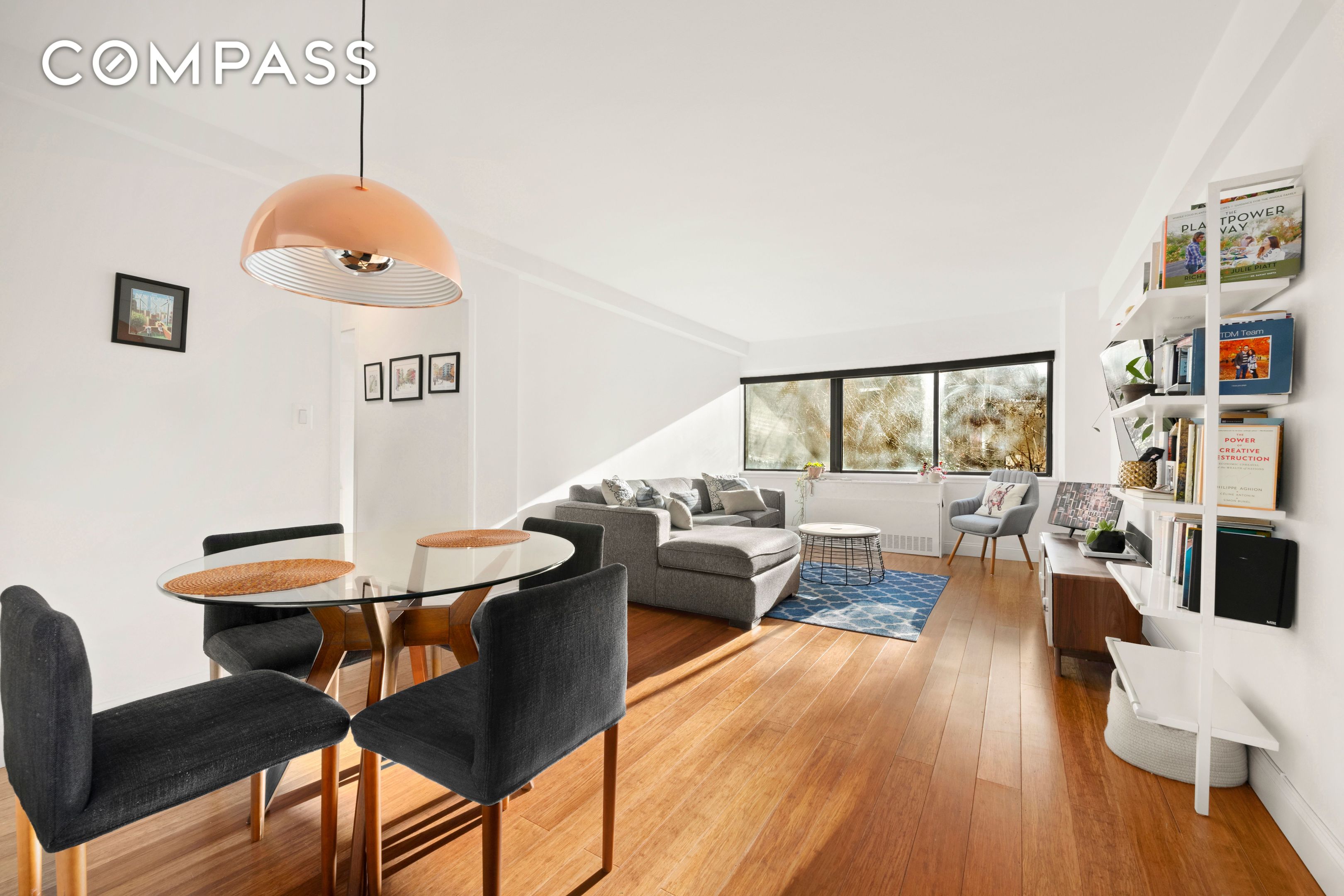 #3 photo, 310 W 56th Street, マンハッタン Hell's Kitchen , NY 10019