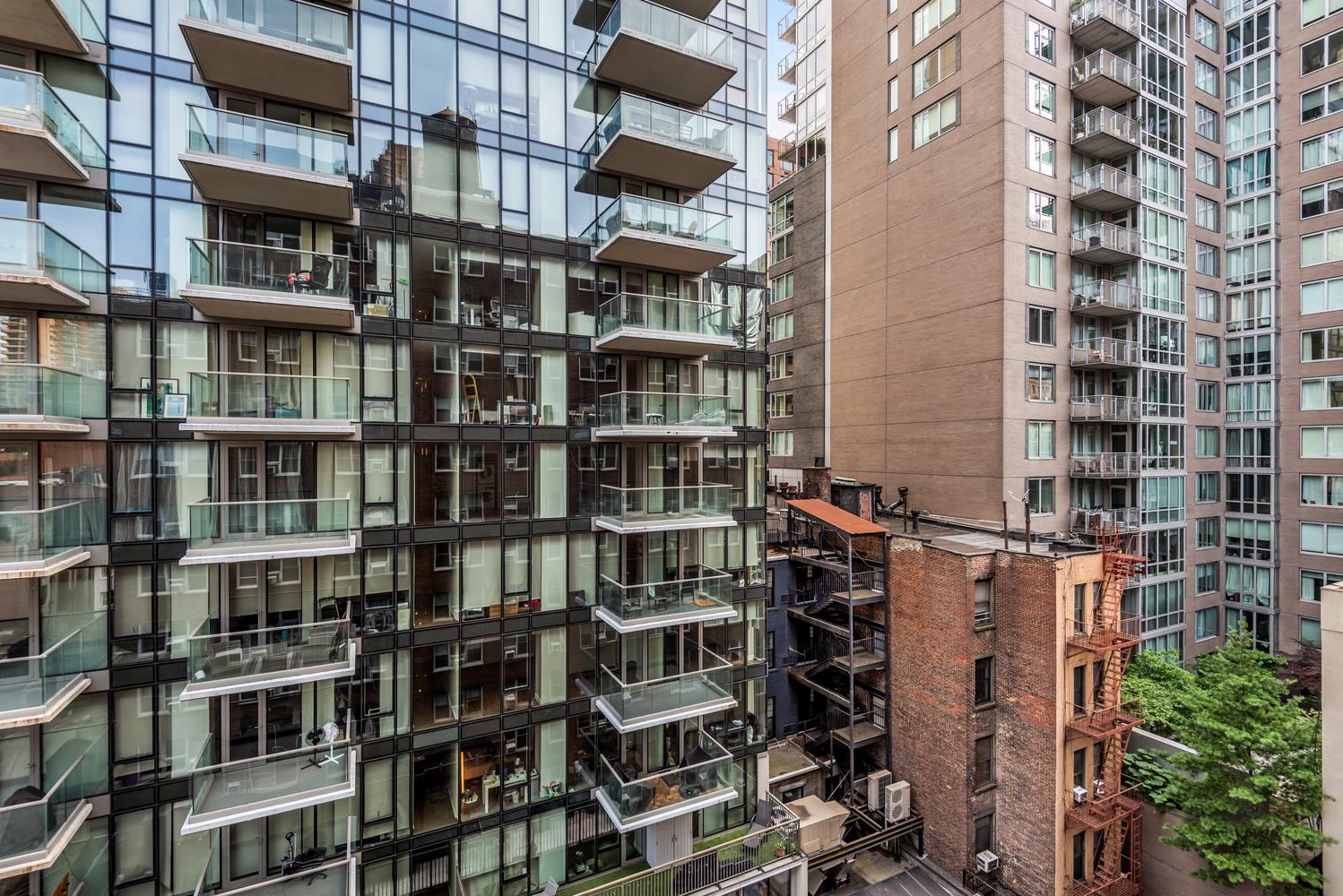 #6 photo, 240 E 35TH Street, マンハッタン Murray Hill , NY 10016