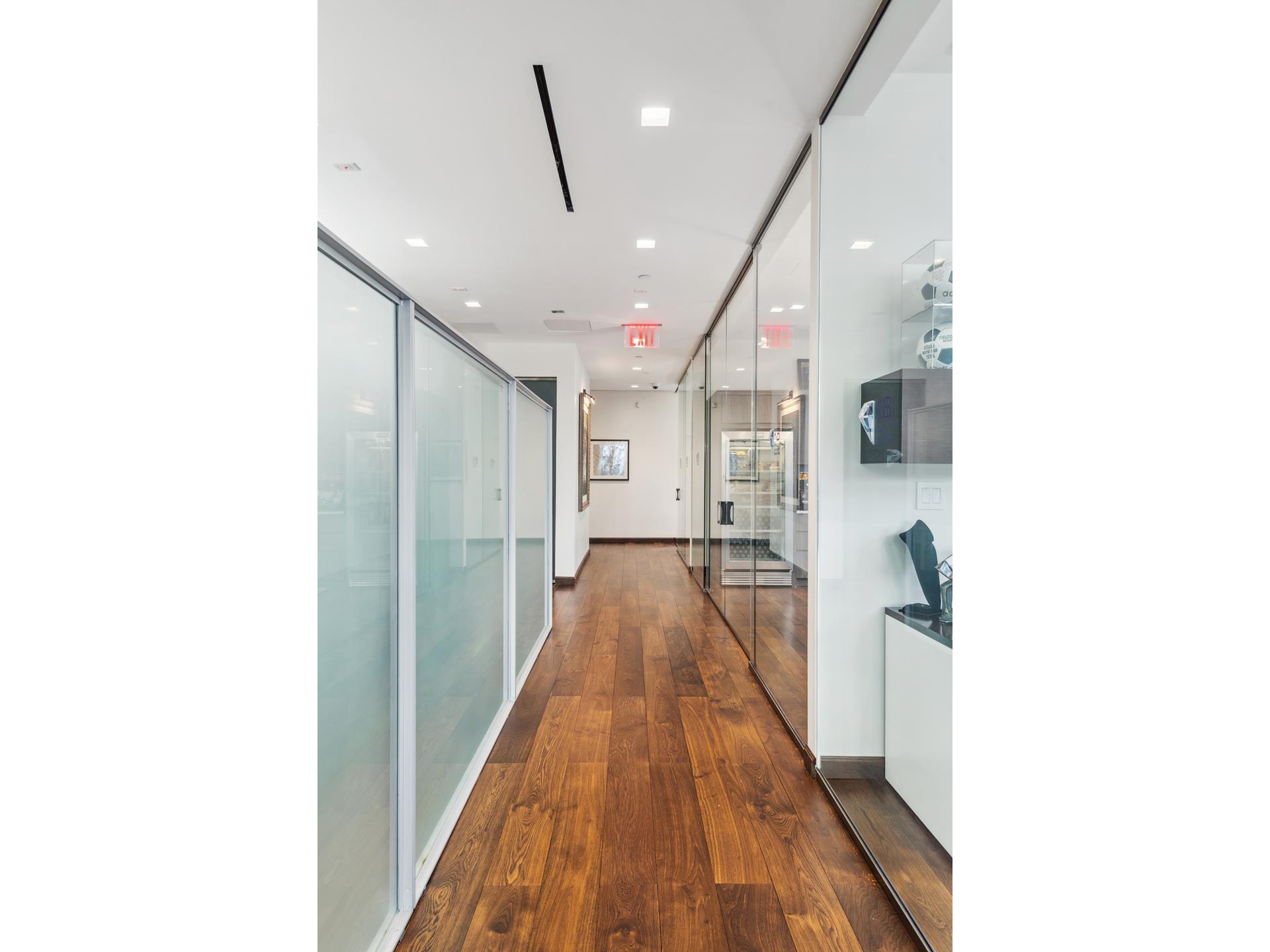 #10 photo, 50 W 47TH Street, マンハッタン Midtown , NY 10036