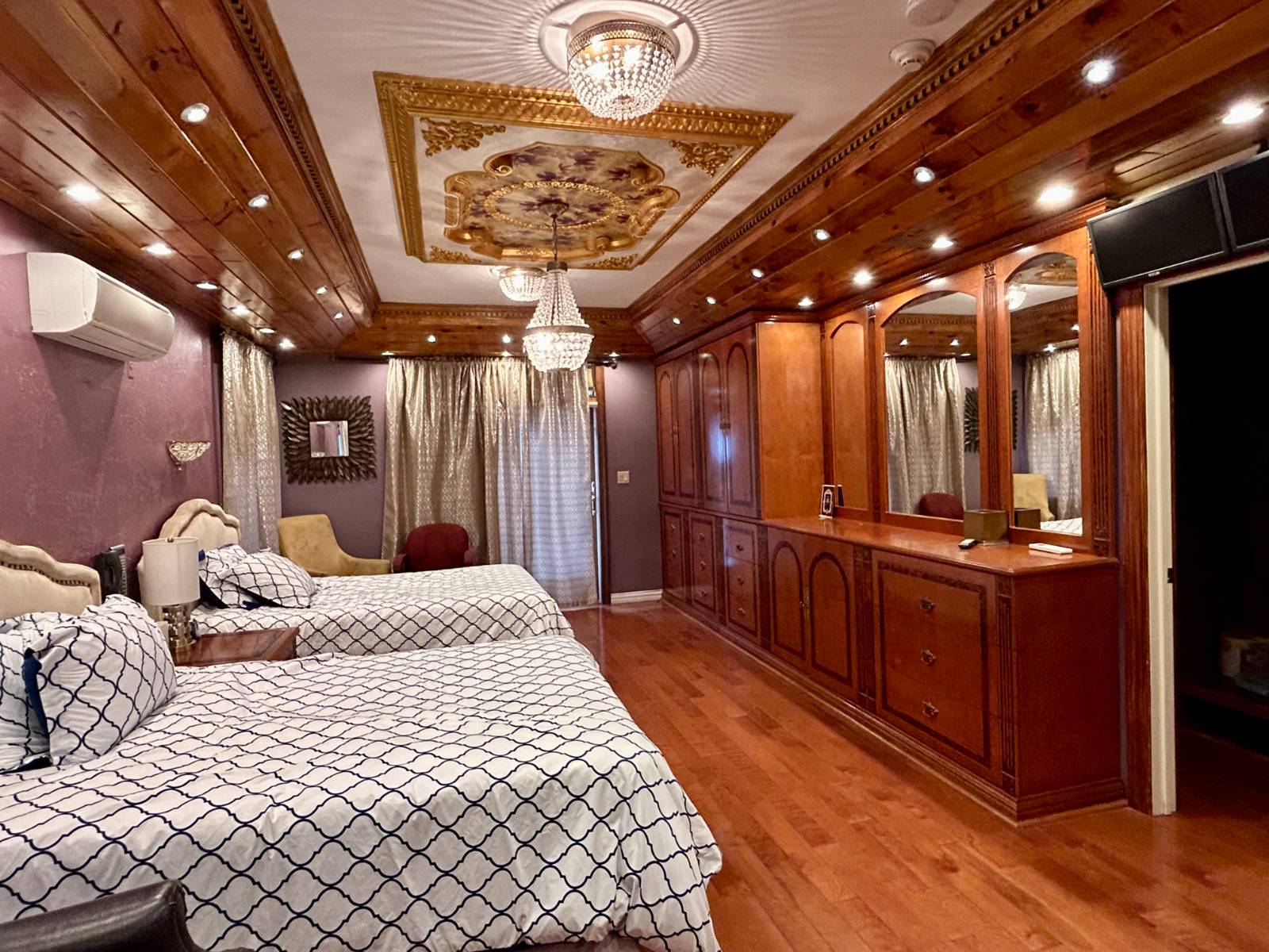 #21 photo, 92 Krieger Blvd, Woodridge , NY 12789