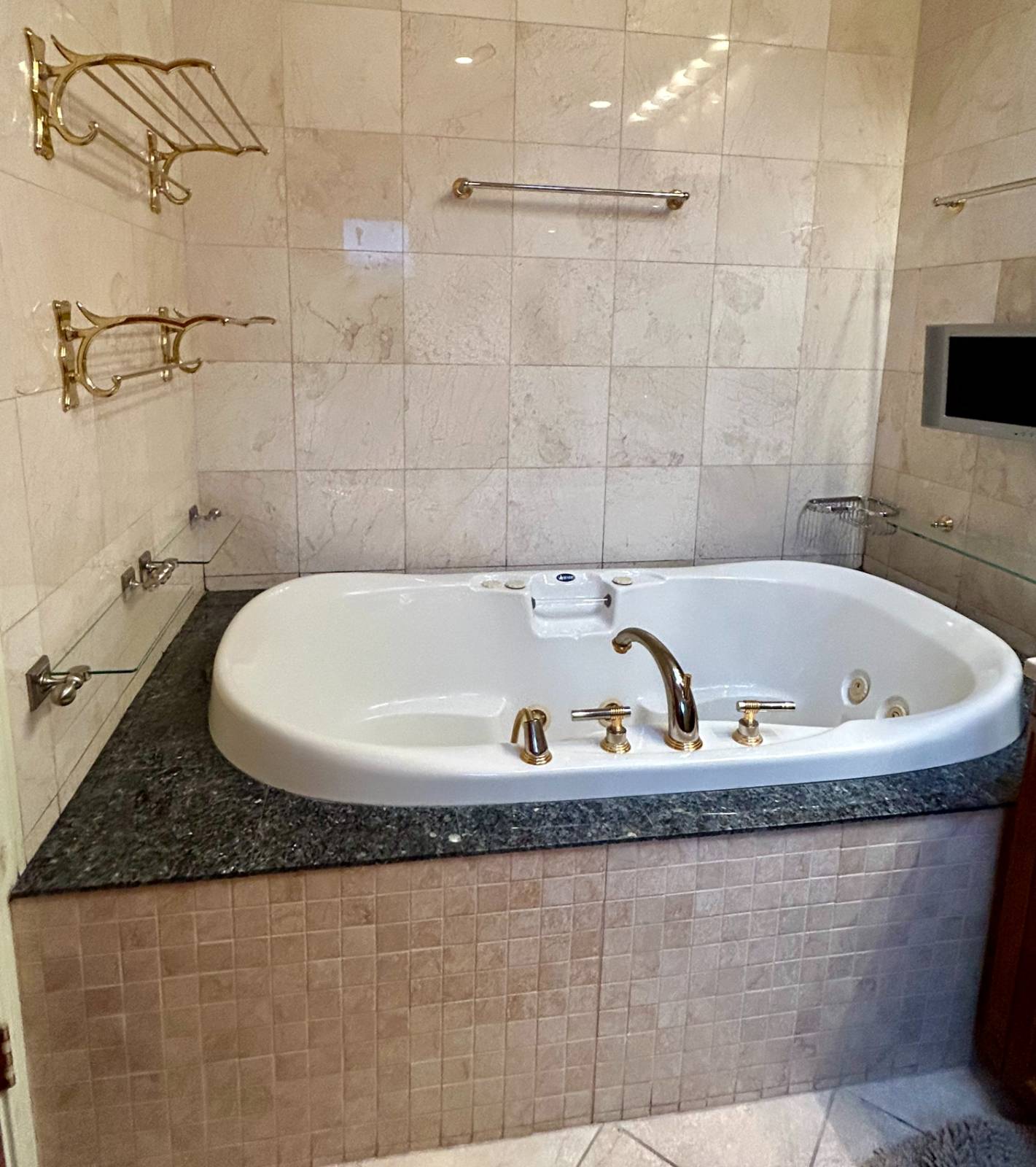 #22 photo, 92 Krieger Blvd, Woodridge , NY 12789