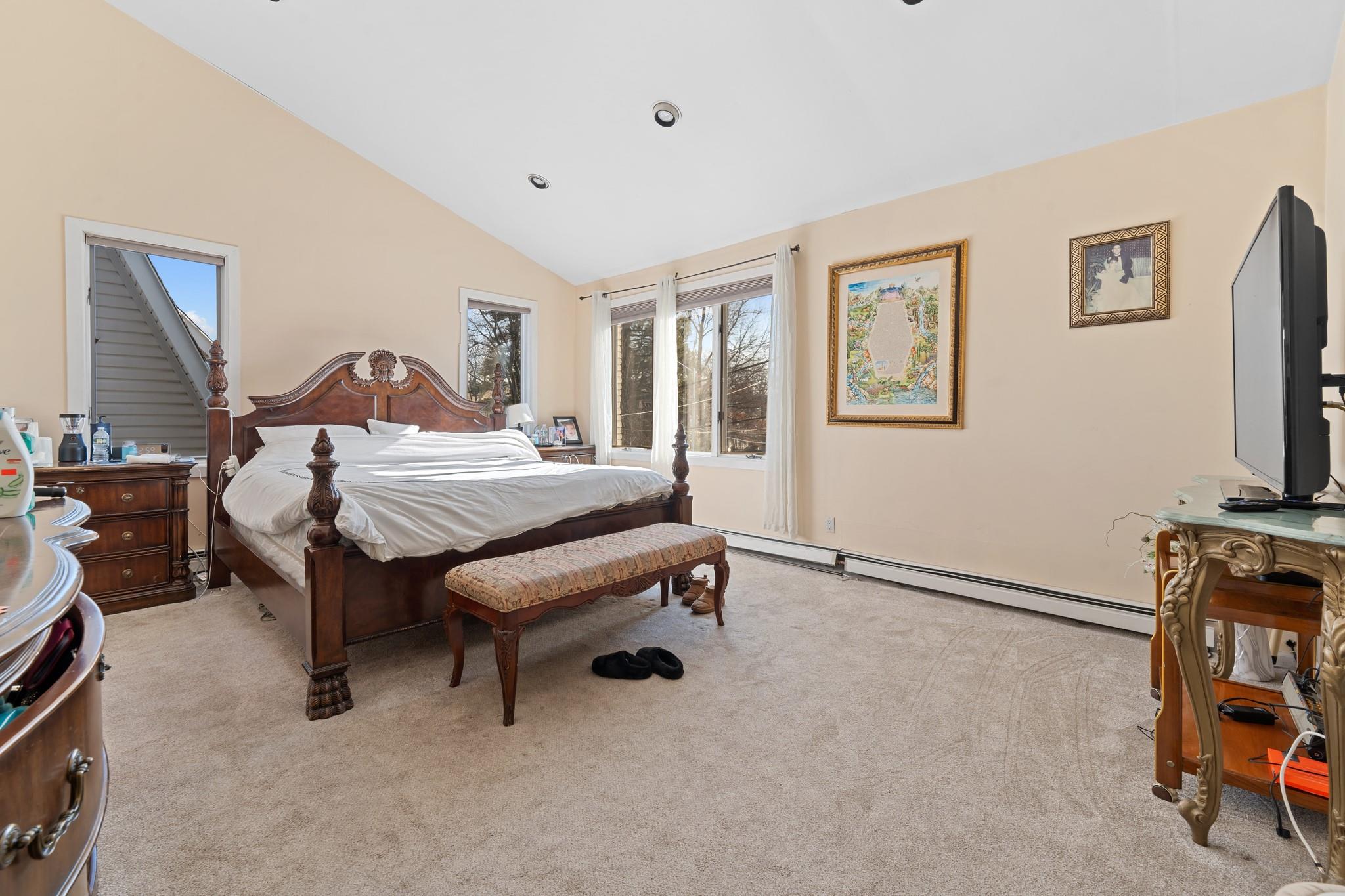 #14 photo, 138-65 63rd Avenue, Flushing , NY 11367