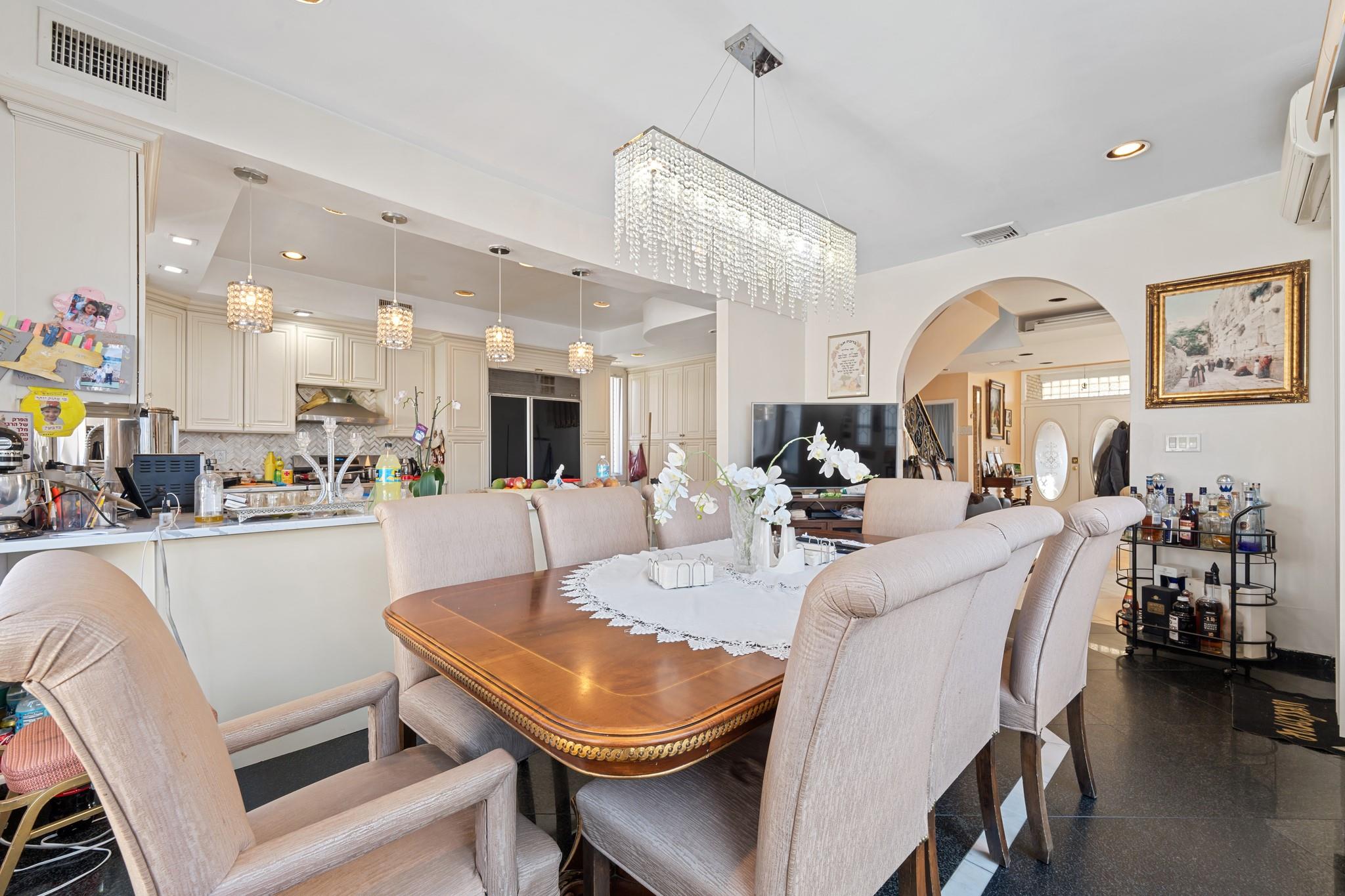 #8 photo, 138-65 63rd Avenue, Flushing , NY 11367