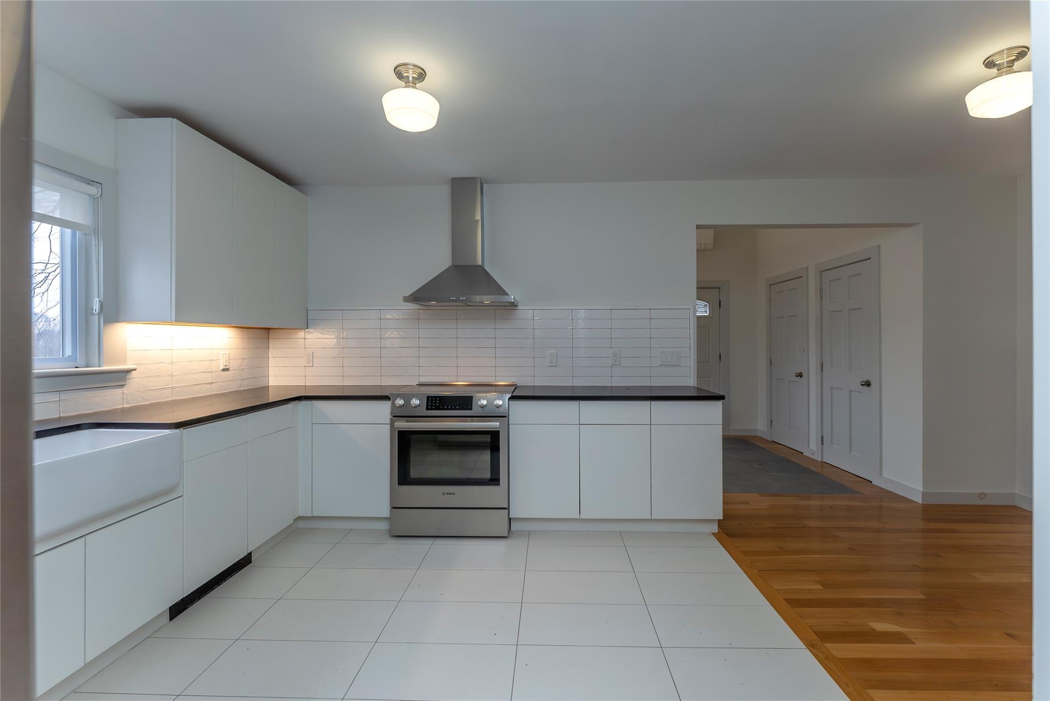 #11 photo, 1091 Albany Post Road, Gardiner , NY 12525