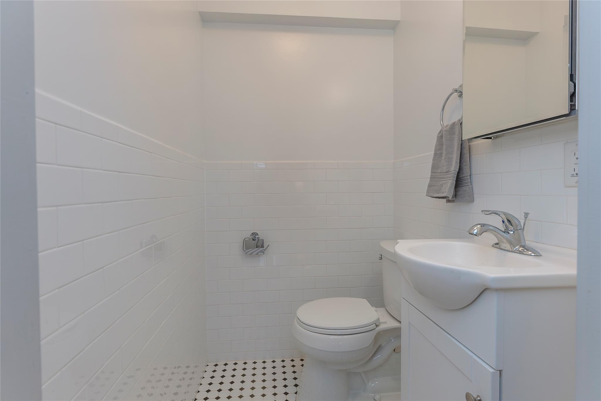 #16 photo, 1091 Albany Post Road, Gardiner , NY 12525