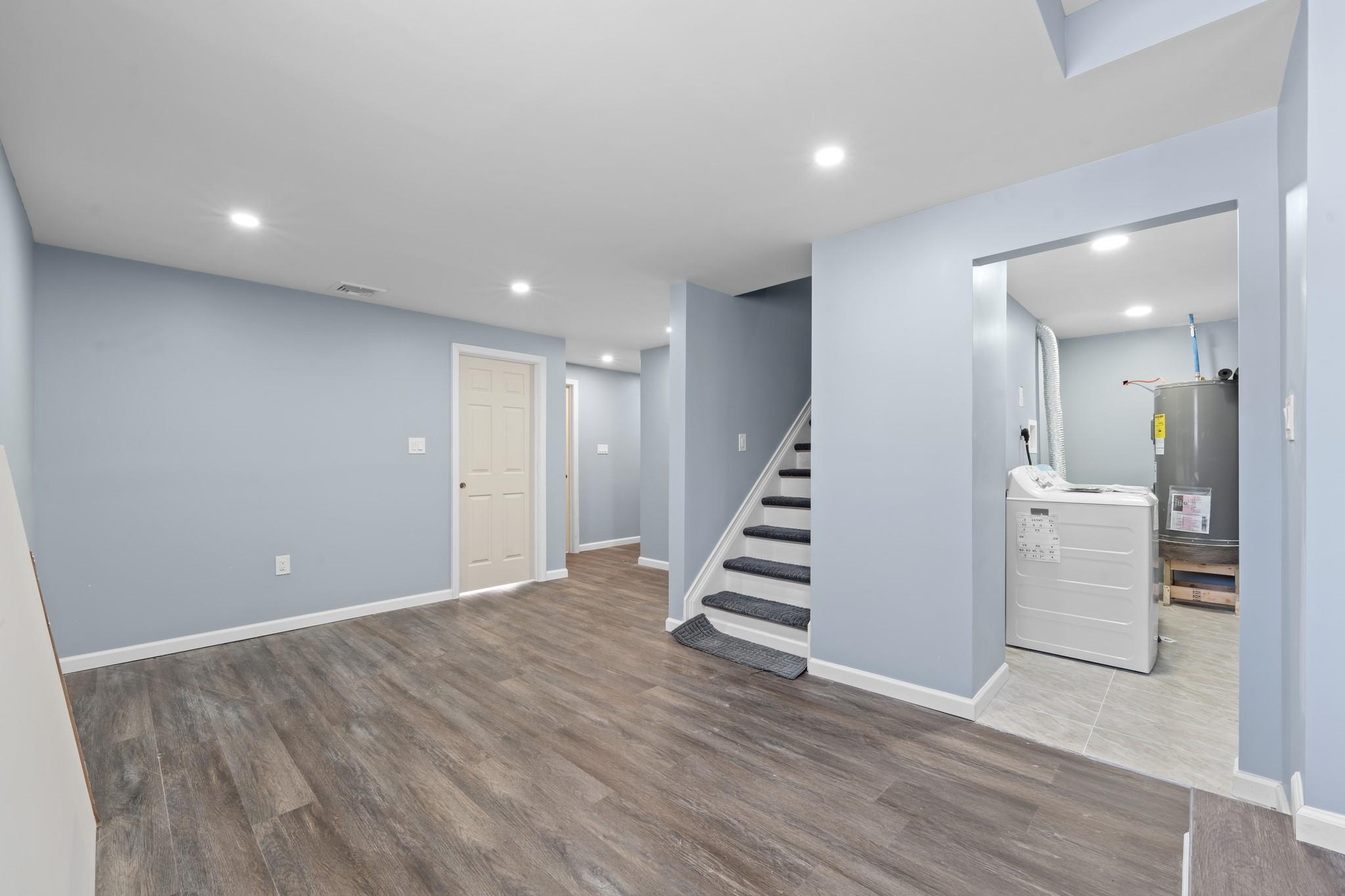 #17 photo, 18 Fife Drive, Coram , NY 11727