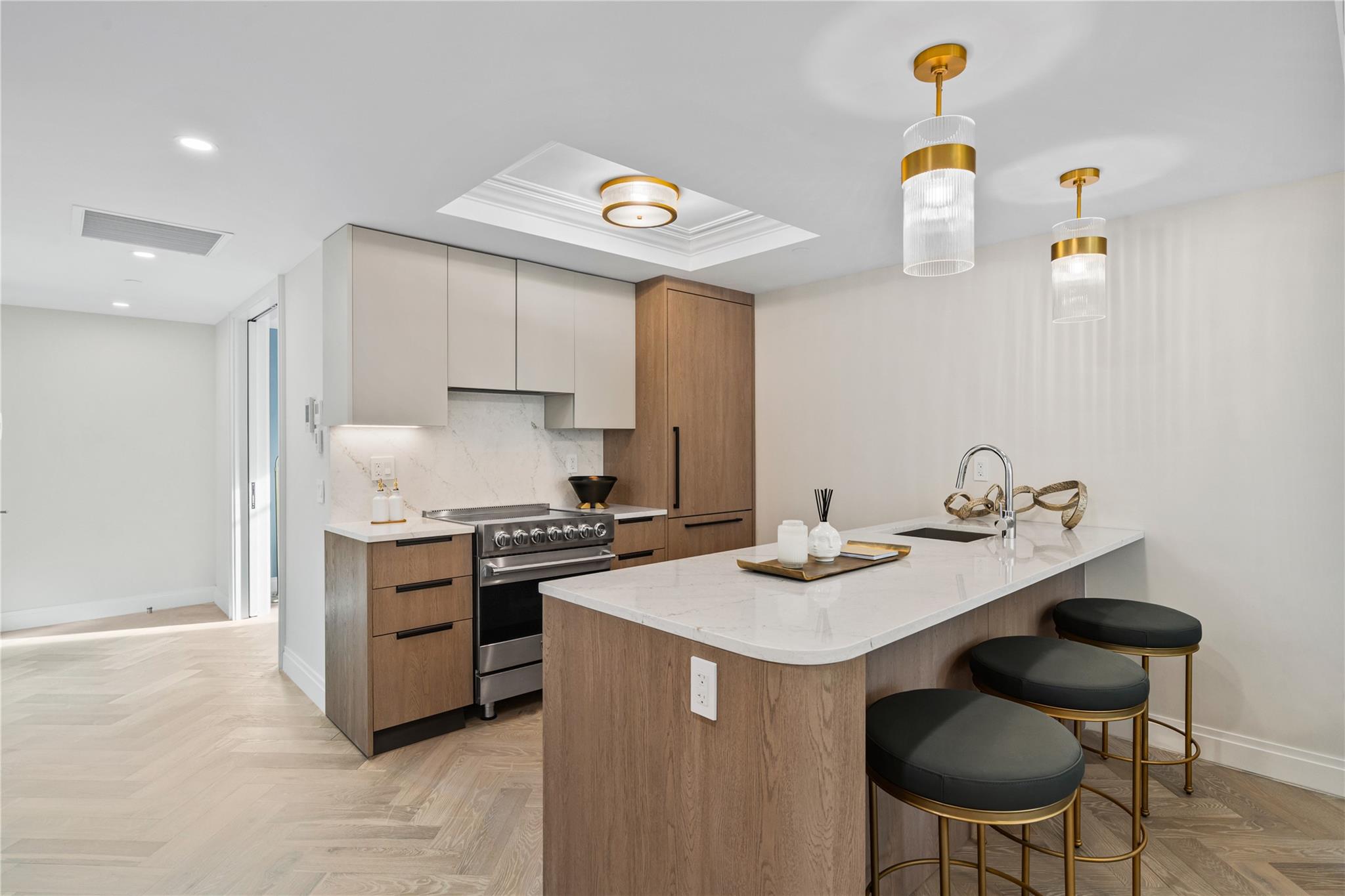 #4 photo, 78-29 Austin Street, クイーンズ区 Forest Hills , NY 11375